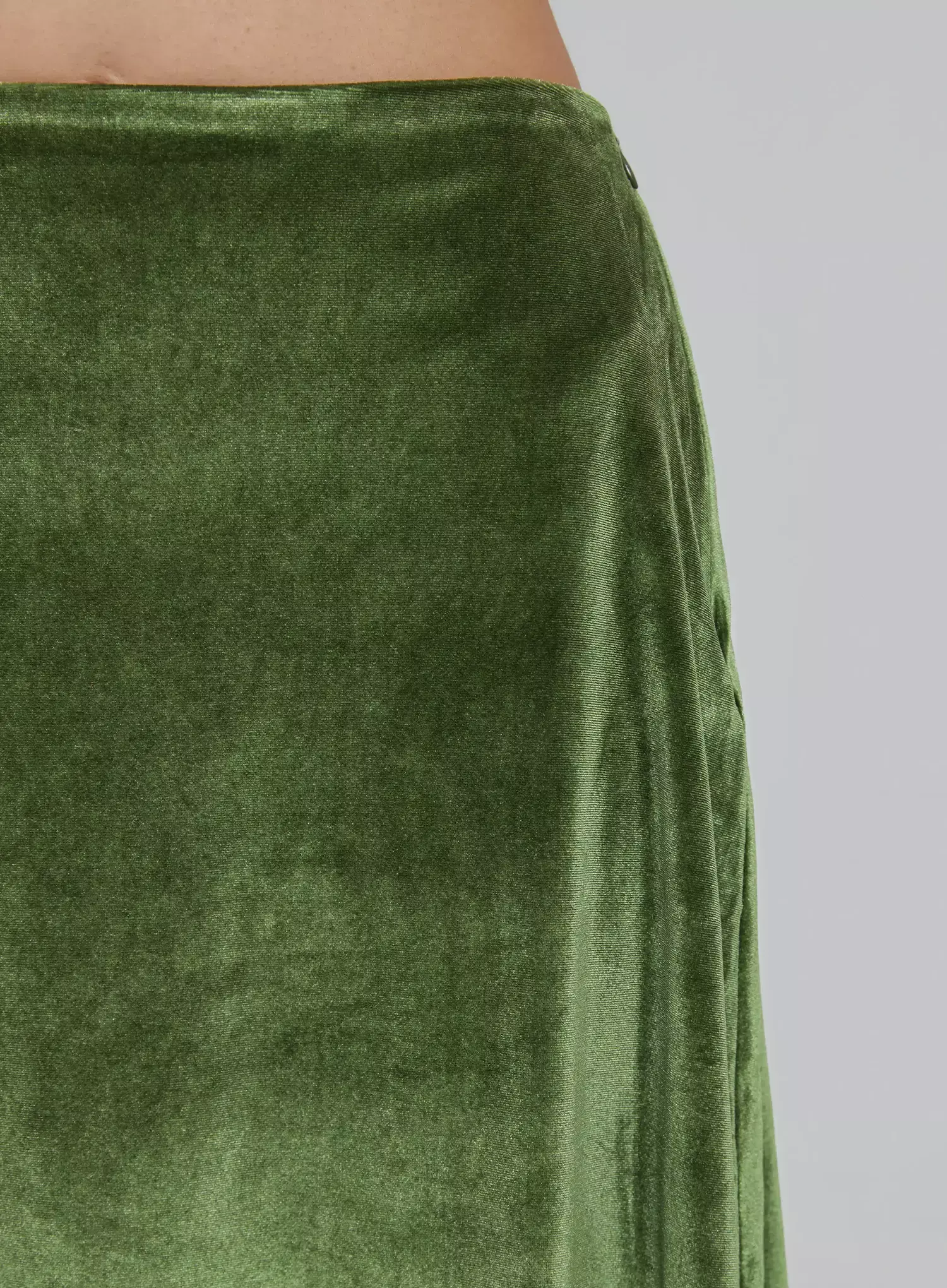 Classic Velvet Midi Skirt ID504 - Image 4