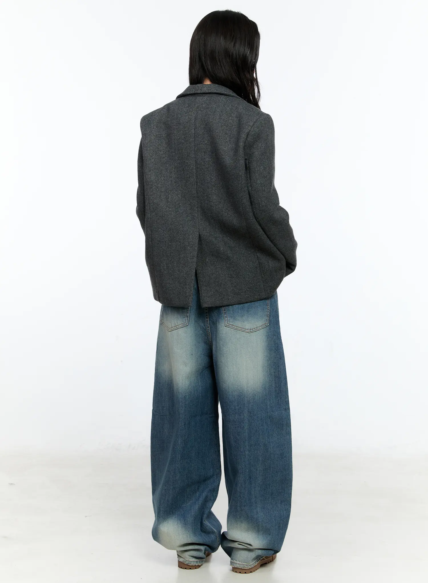 Classic Wool Blazer CN517 - Image 5