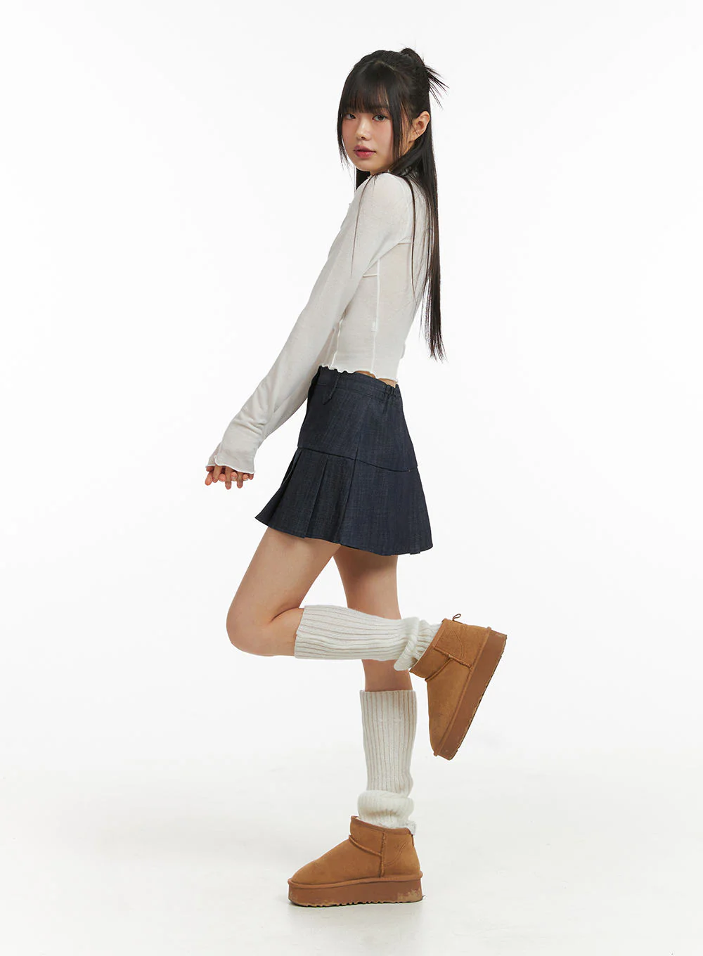 Contrasting Binding Turtleneck Long Sleeve Top CJ415 - Image 2