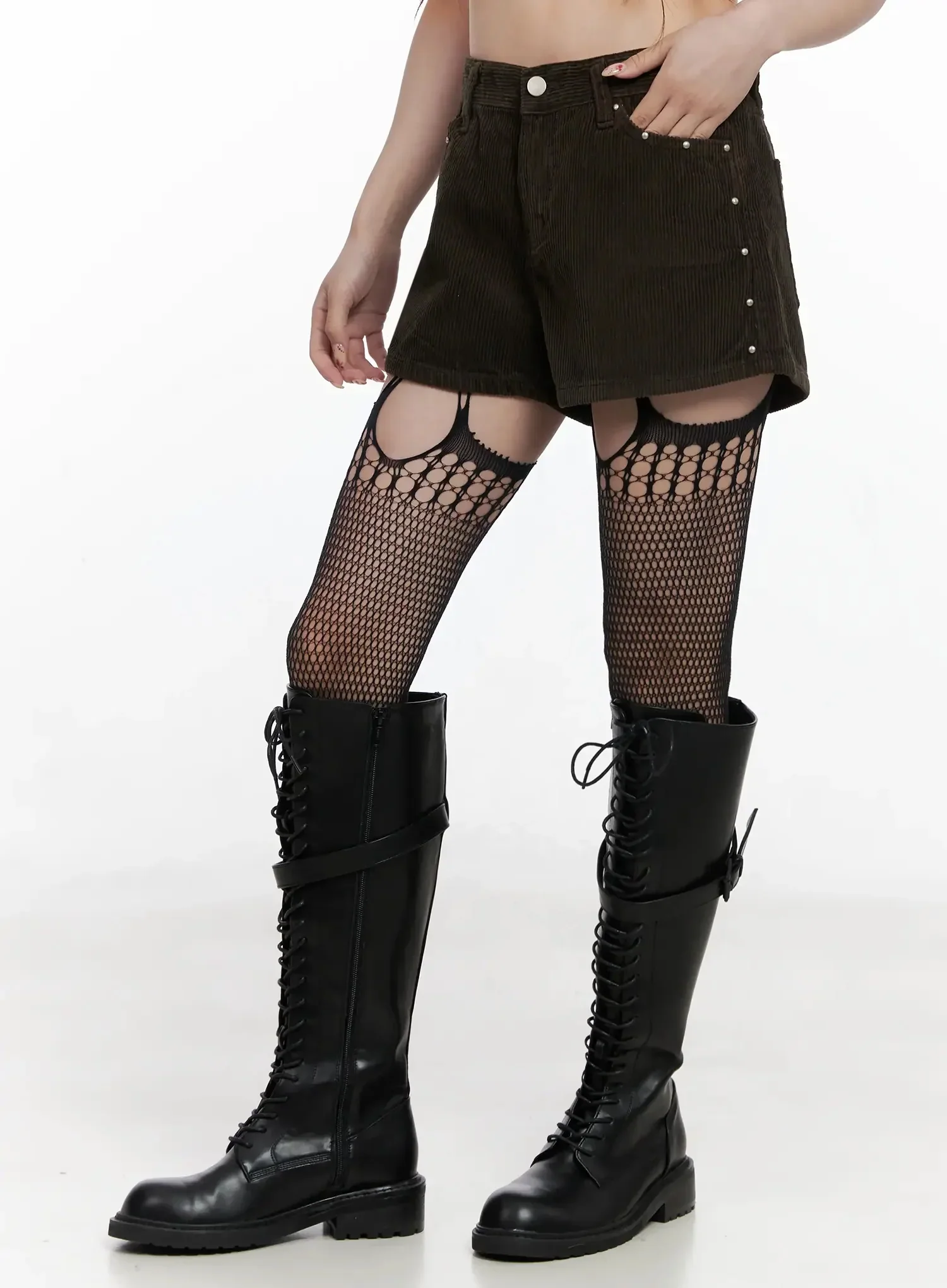 Corduroy Studded Shorts IN525 - Image 9