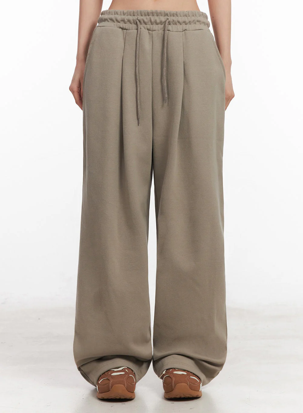 Cotton Pintuck Wide-Fit Sweatpants IY516 - Image 3
