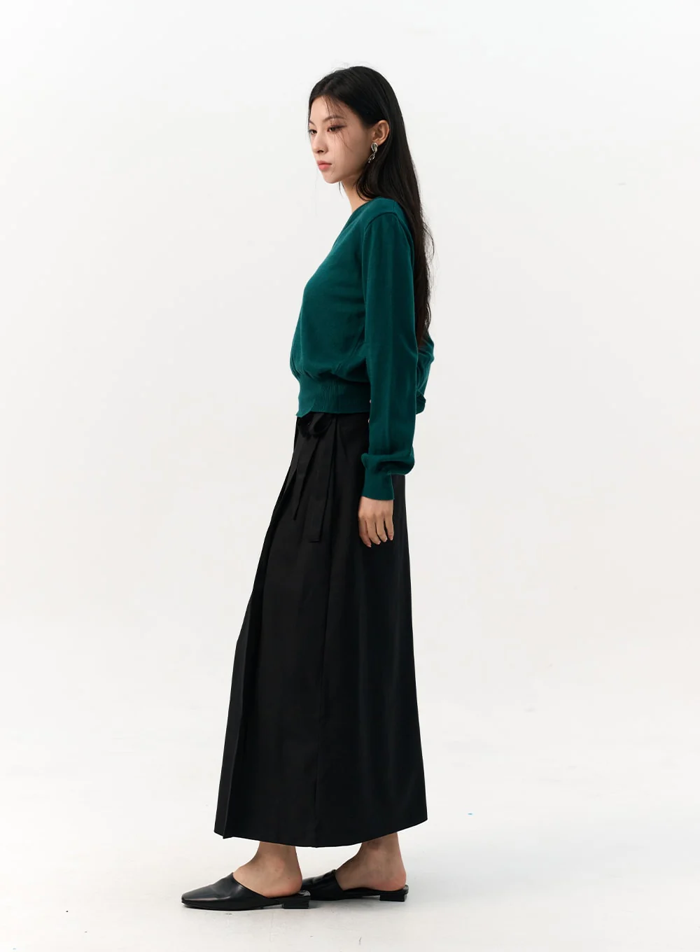 Cozy C-Neck Pullover IO320 - Image 7