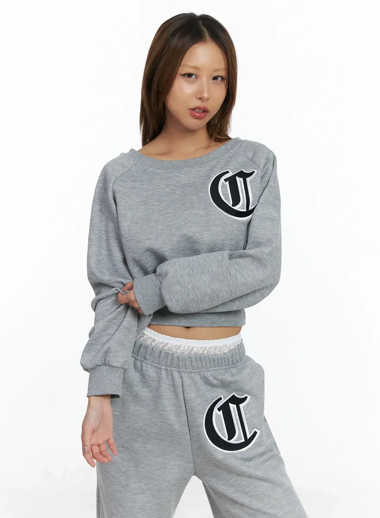 Cozy Graphic Thermal Crop Sweatshirt IN528 - Image 6