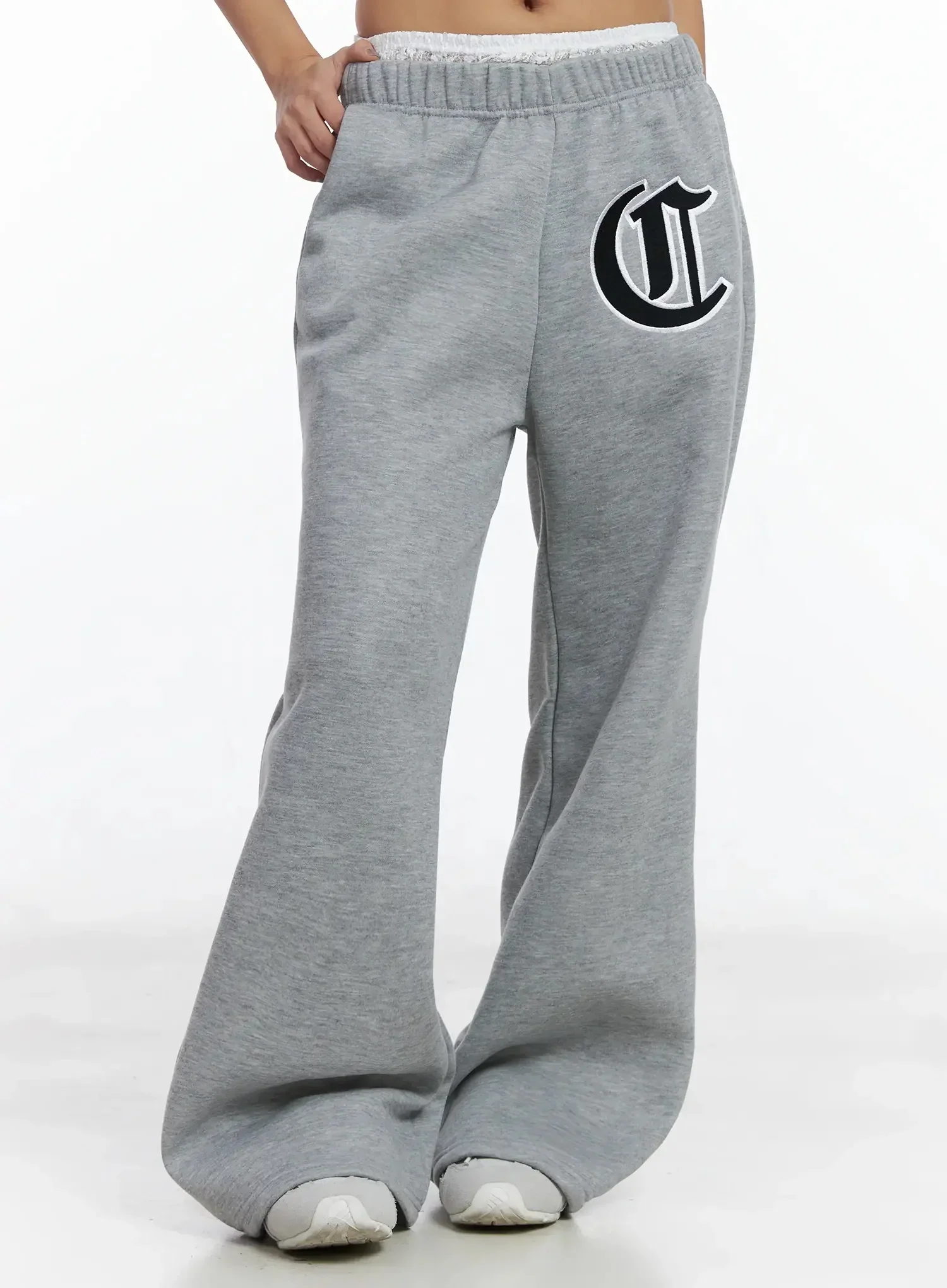 Cozy Graphic Thermal Wide-Leg Sweatpants IN528 - Image 9