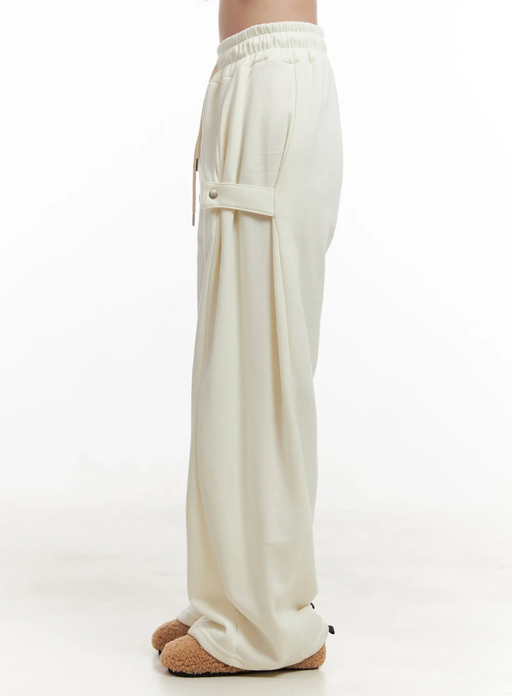 Cozy Pintuck Buttoned Wide-Leg Sweatpants IJ510 - Image 5