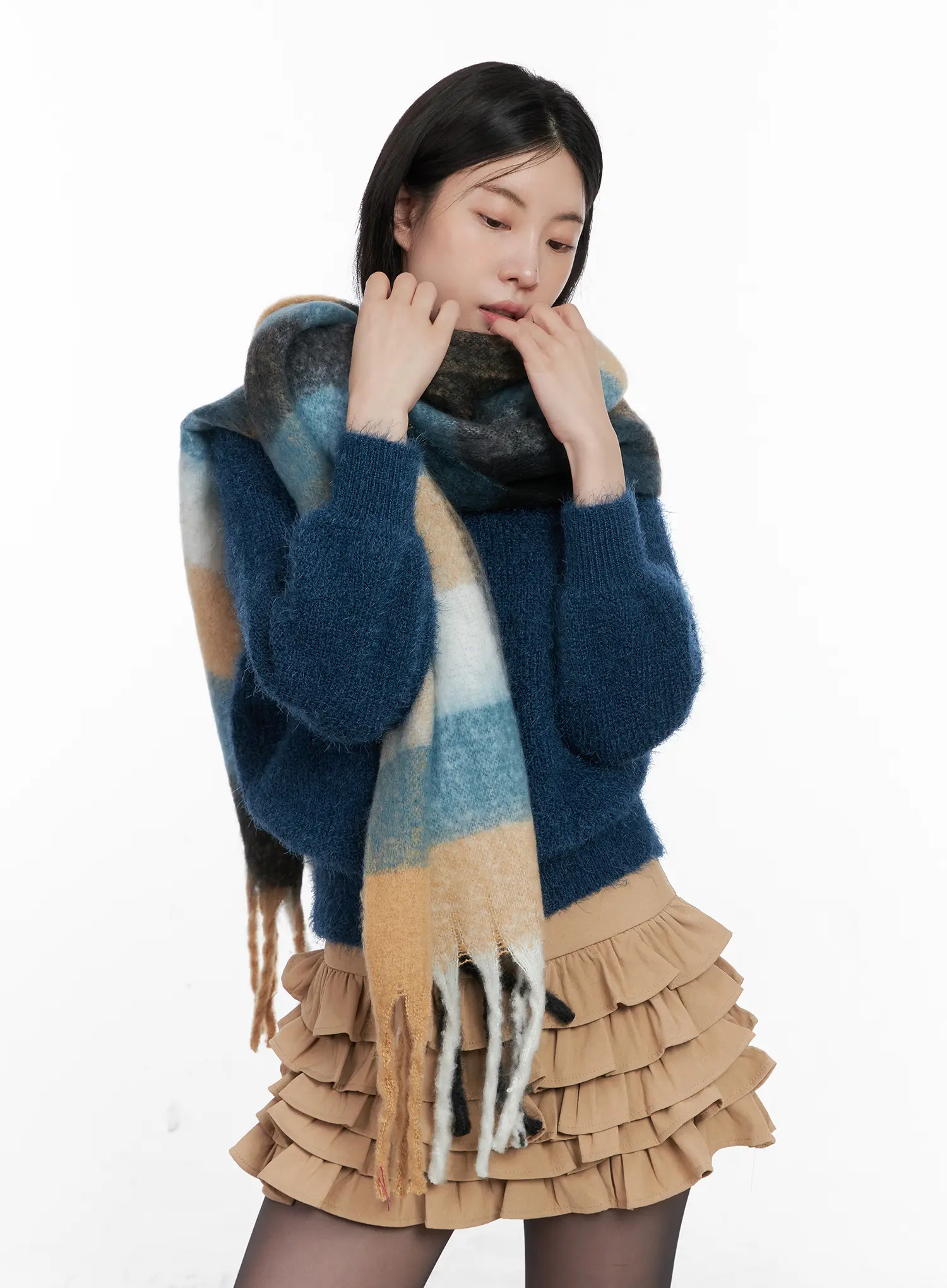 Cozy Round Neck Sweater CN512 - Image 8