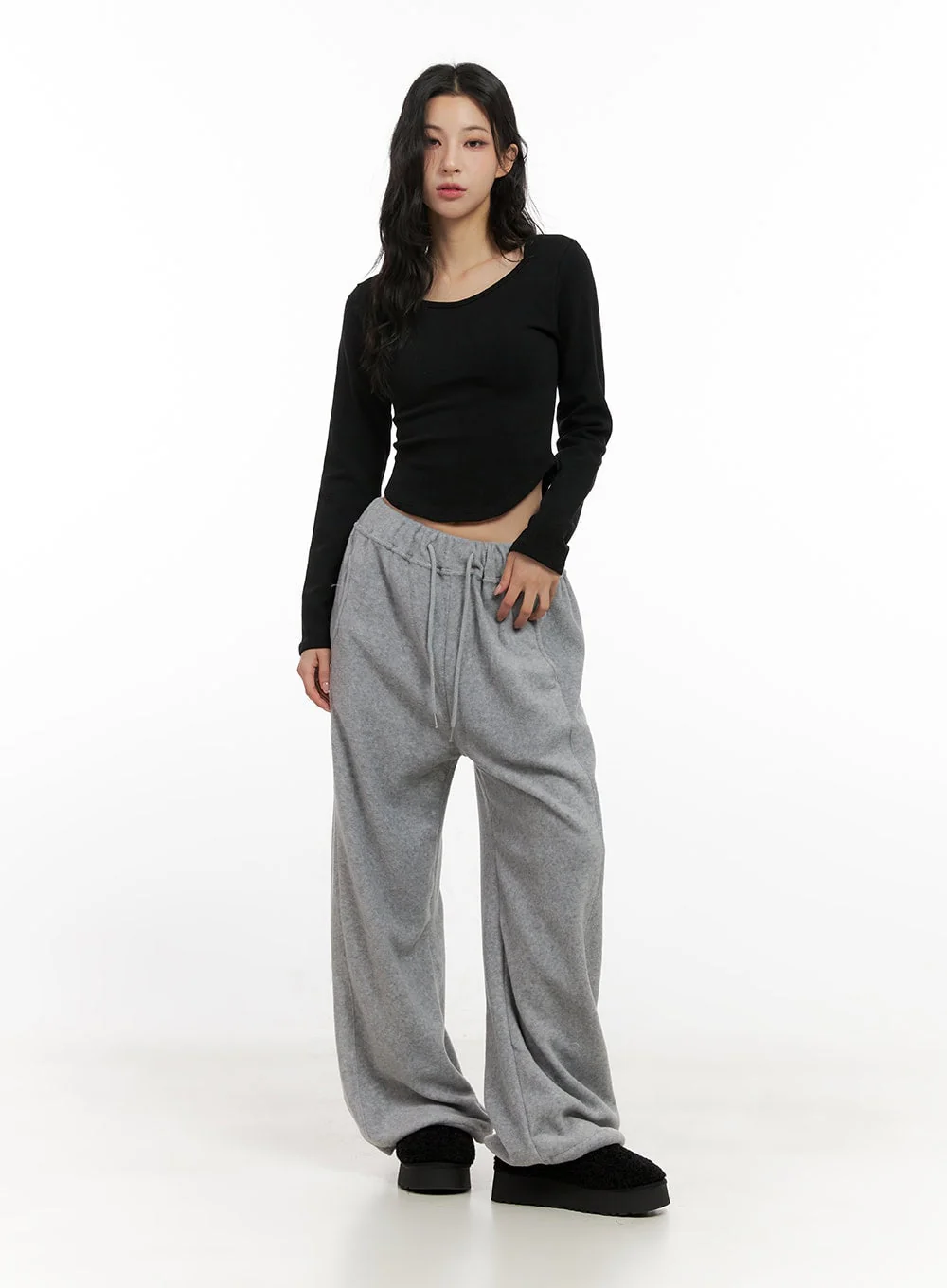 Cozy Wide-Fit Sweatpants CN416 - Image 2