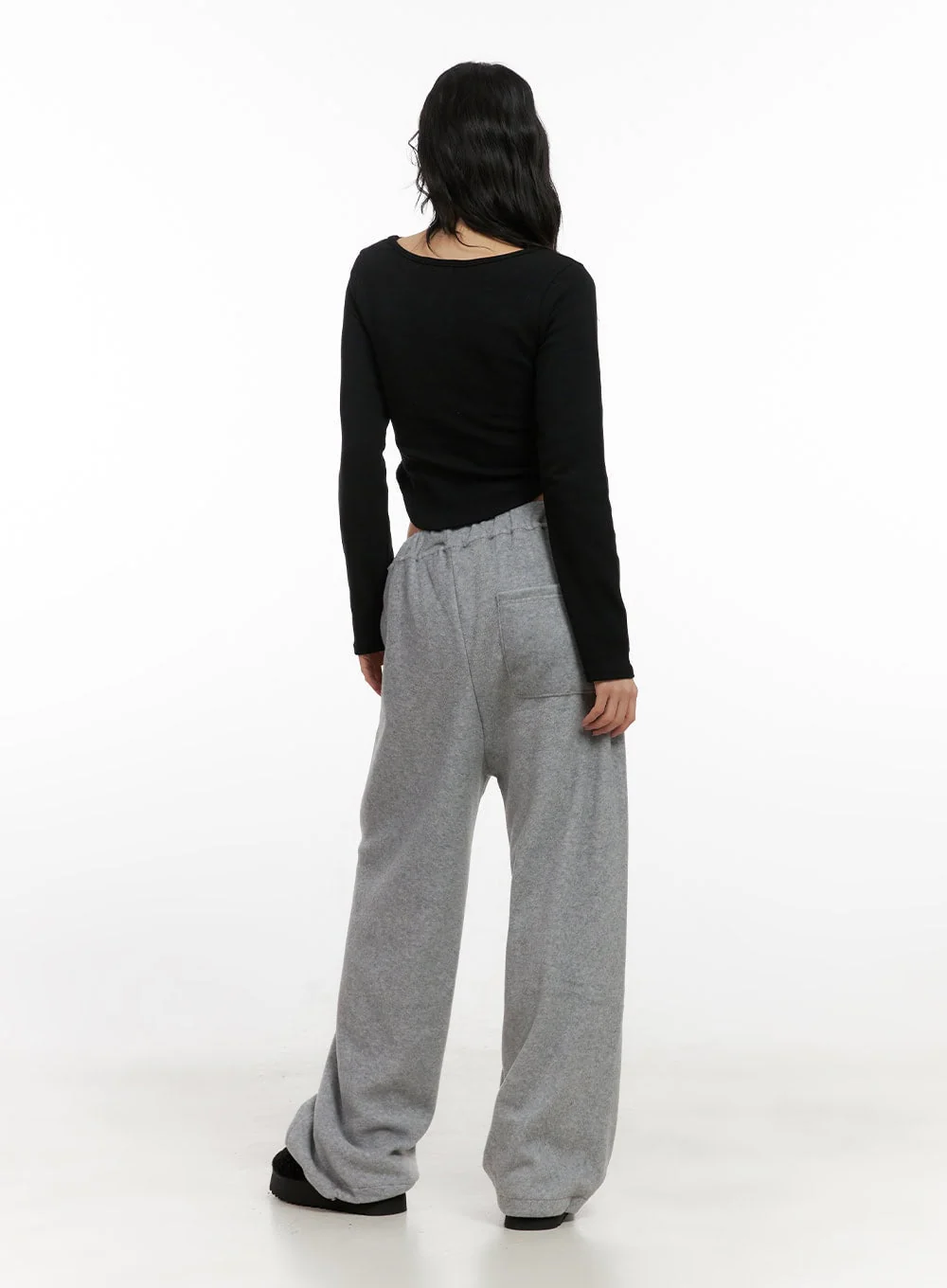 Cozy Wide-Fit Sweatpants CN416 - Image 6