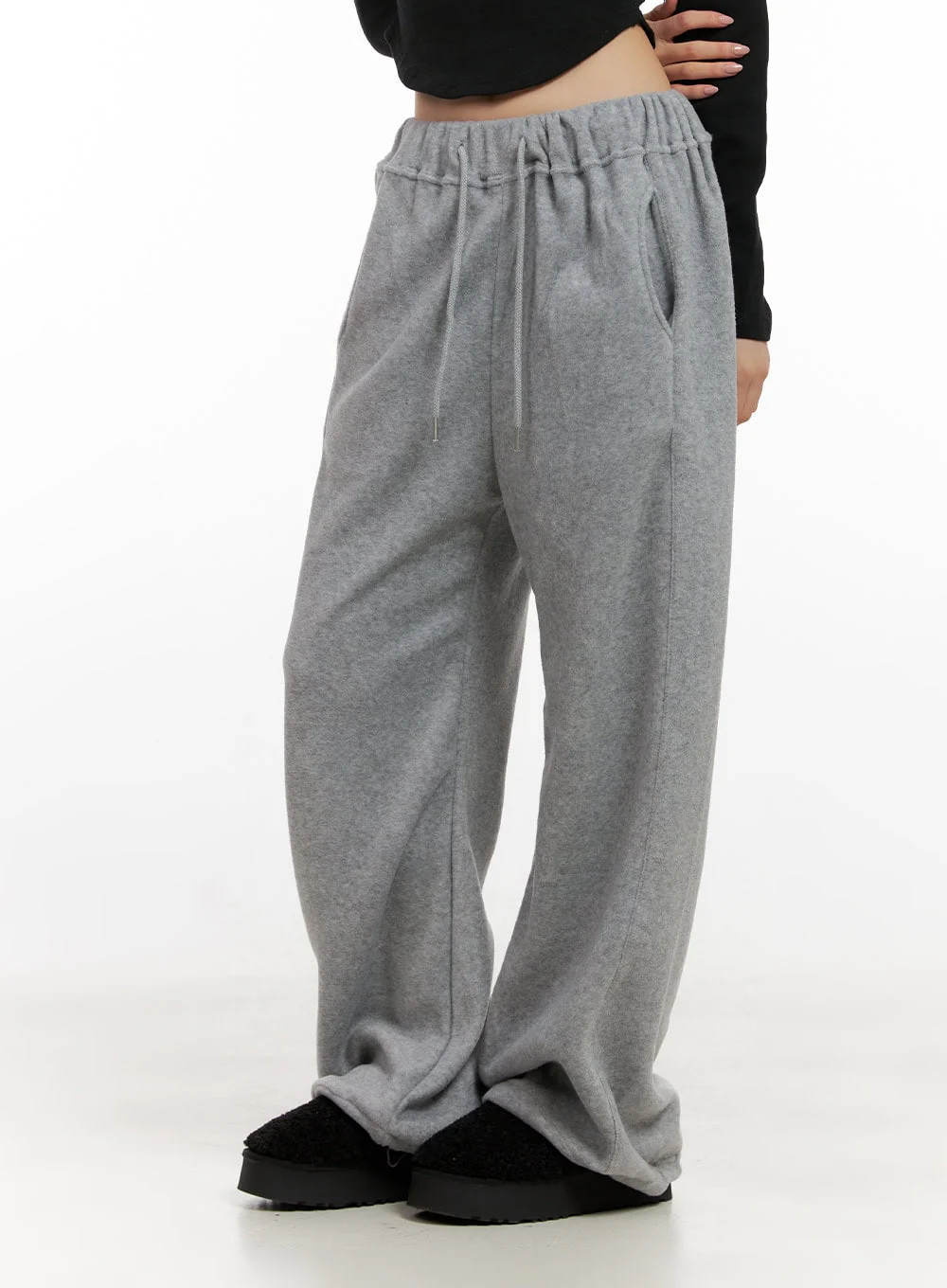 Cozy Wide-Fit Sweatpants CN416 - Image 7