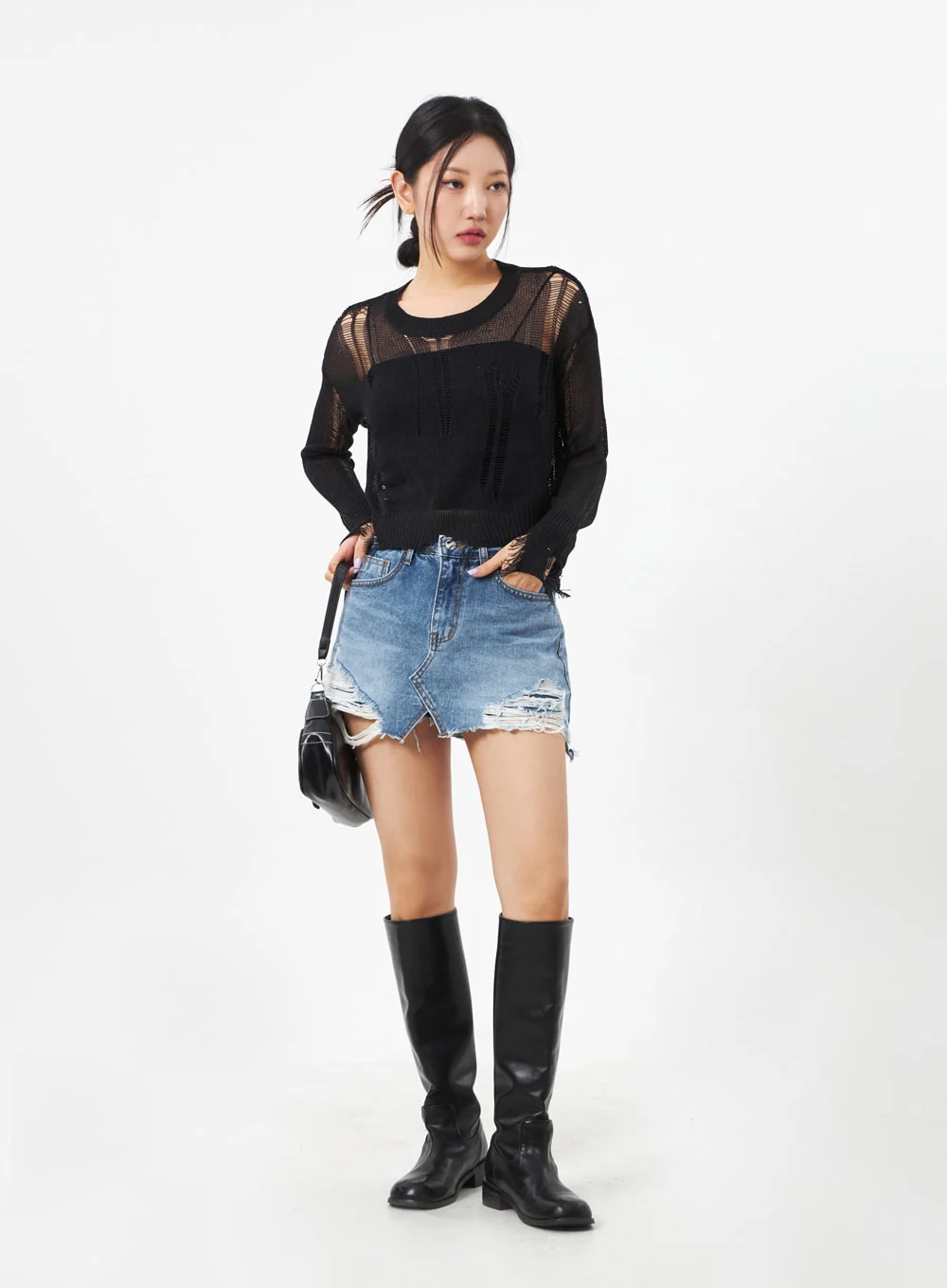 Crewneck Ripped Sweater CA307 - Image 13