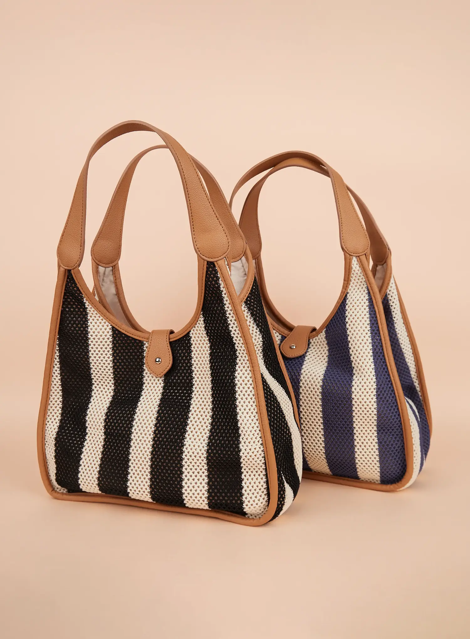 Crochet Knit Shoulder Bag IS516 - Image 6