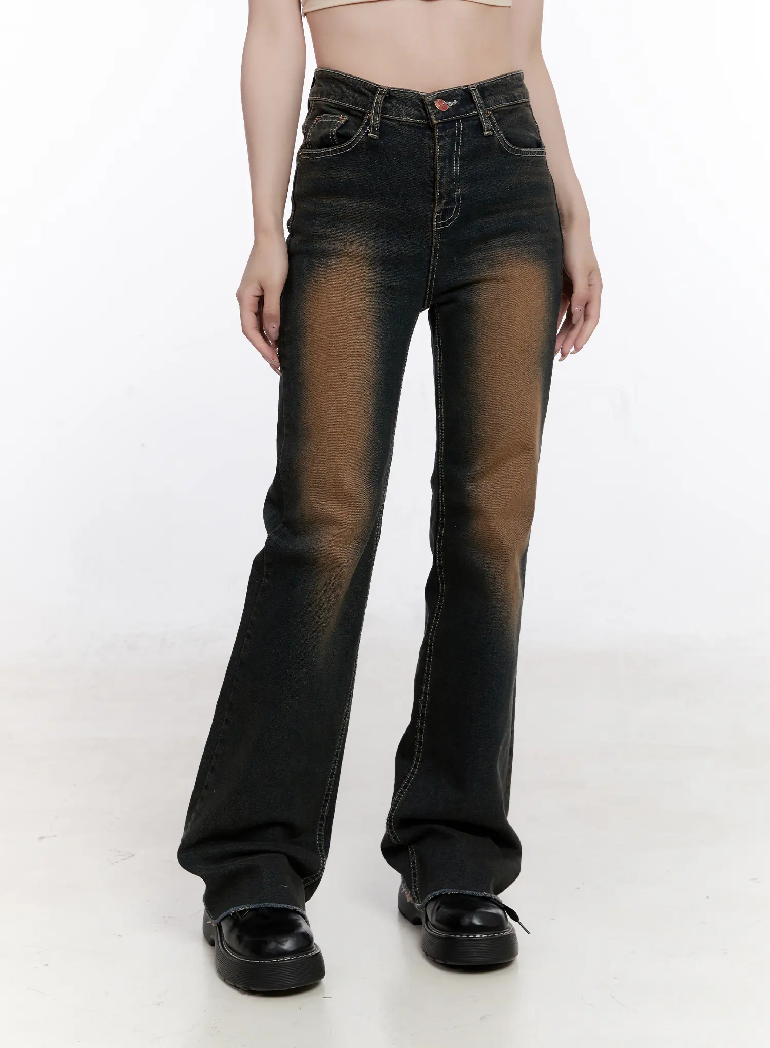 Dalia Vintage Washed Flare Jeans CO501