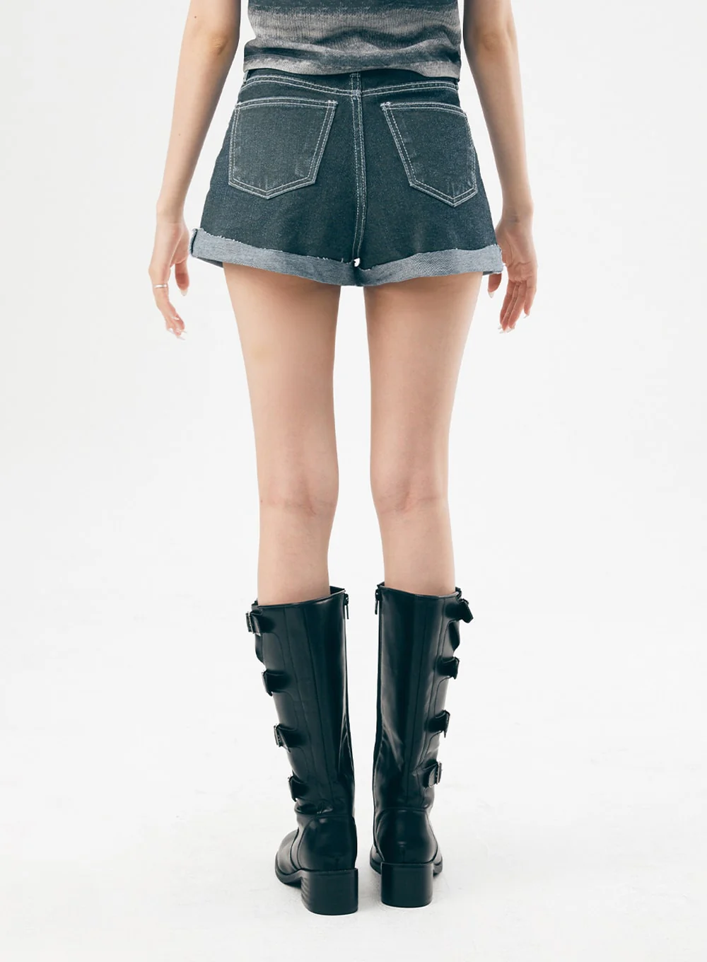 Dark Wash Denim Shorts IL307 - Image 5