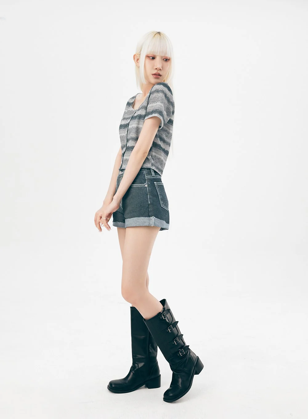 Dark Wash Denim Shorts IL307 - Image 8