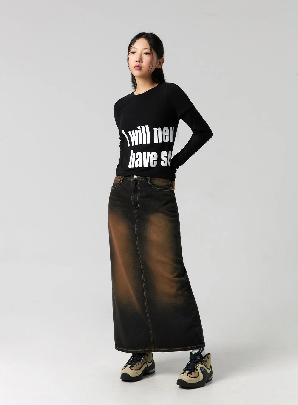 Dark-Washed Denim Maxi Skirt CG327 - Image 11