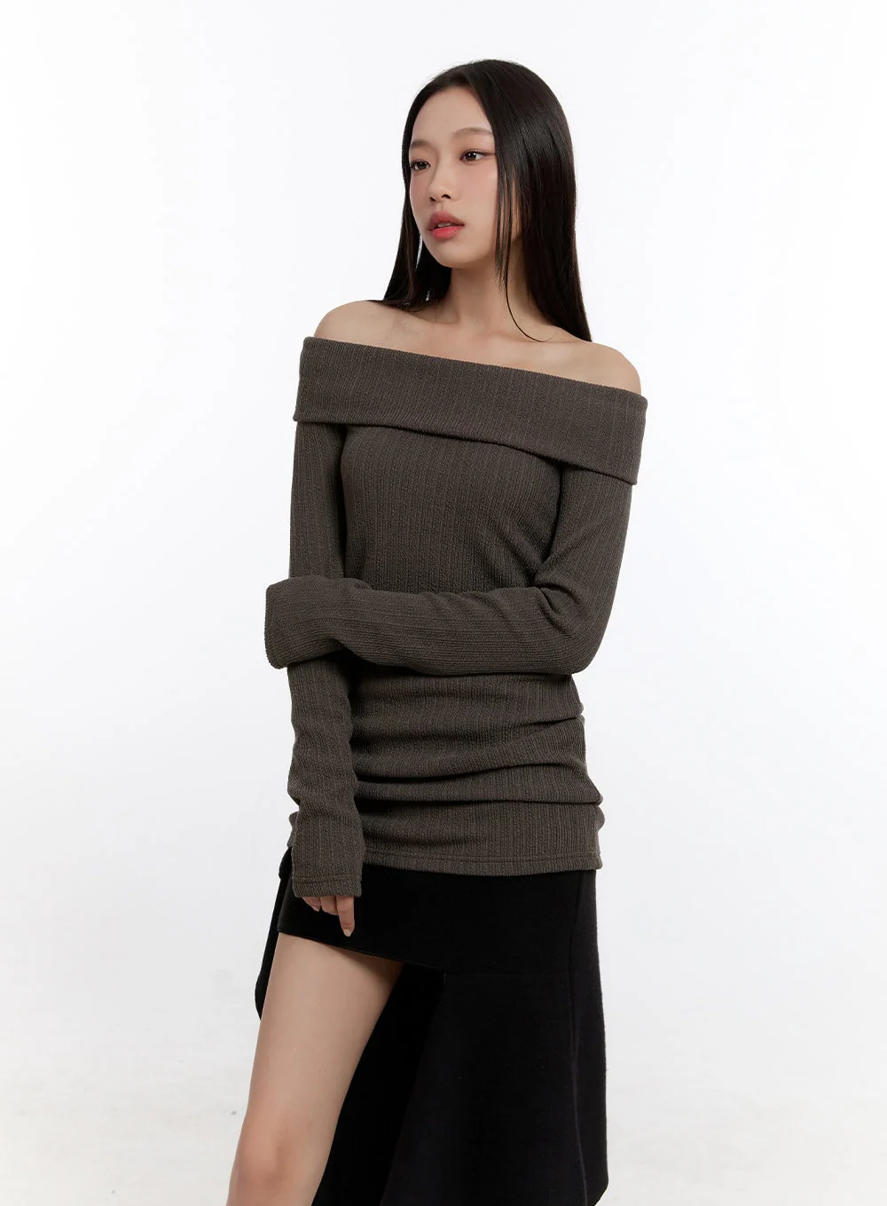 Dazzling Off Shoulder Top CN420 - Image 11