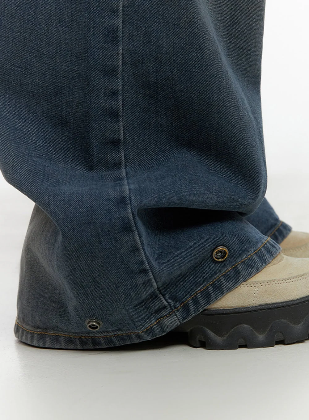 Delia Vintage Washed Jeans IS402 - Image 3