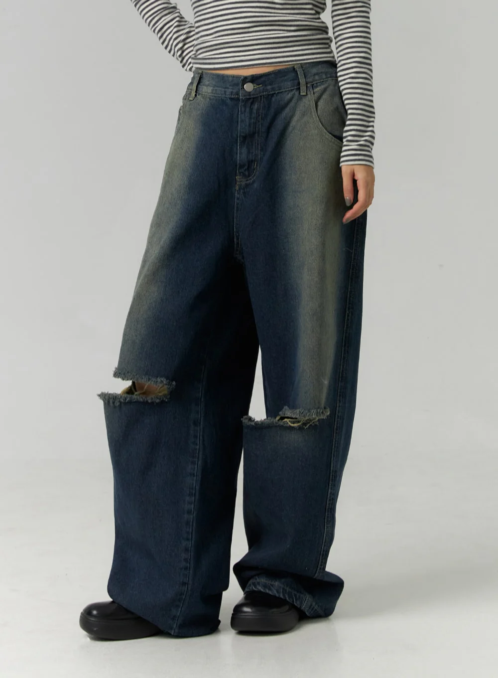 Destroyed Washed Wide Leg Jeans CN324 - Image 5