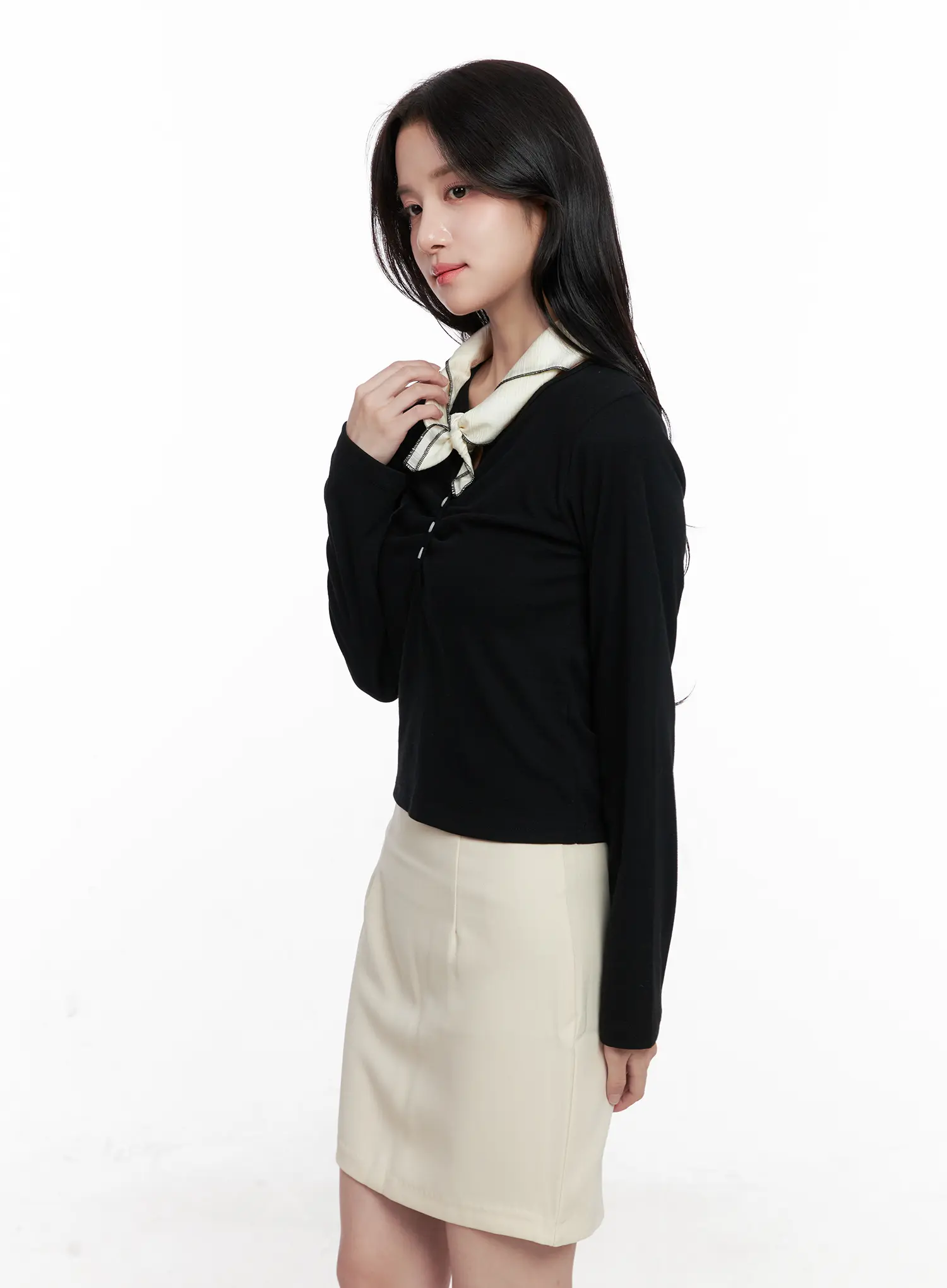 Elegant Line Scarf CO524 - Image 4