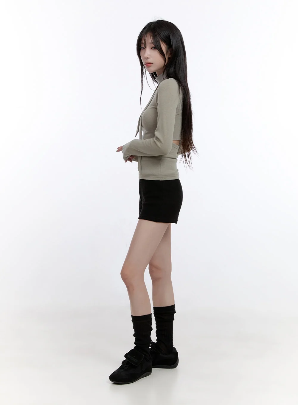 Elegant Long-Sleeve Muffler Top CO418 - Image 3