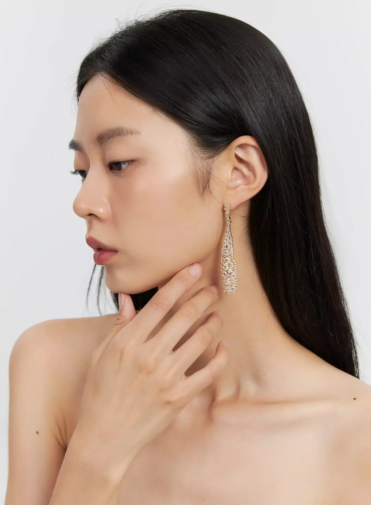 Elegant Teardrop Earrings IS515 - Image 5