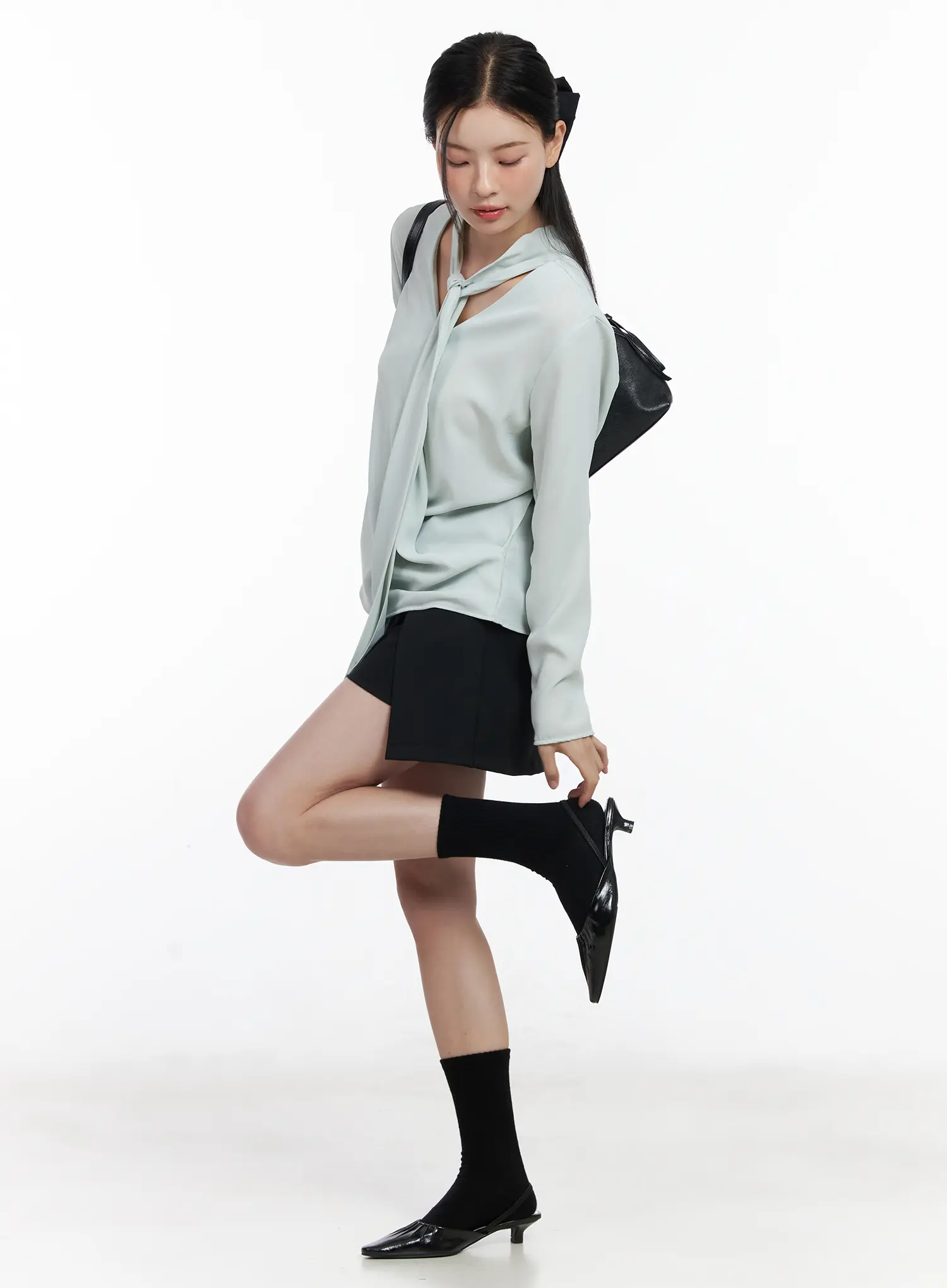 Elegant V-Neck Scarf Blouse CJ519