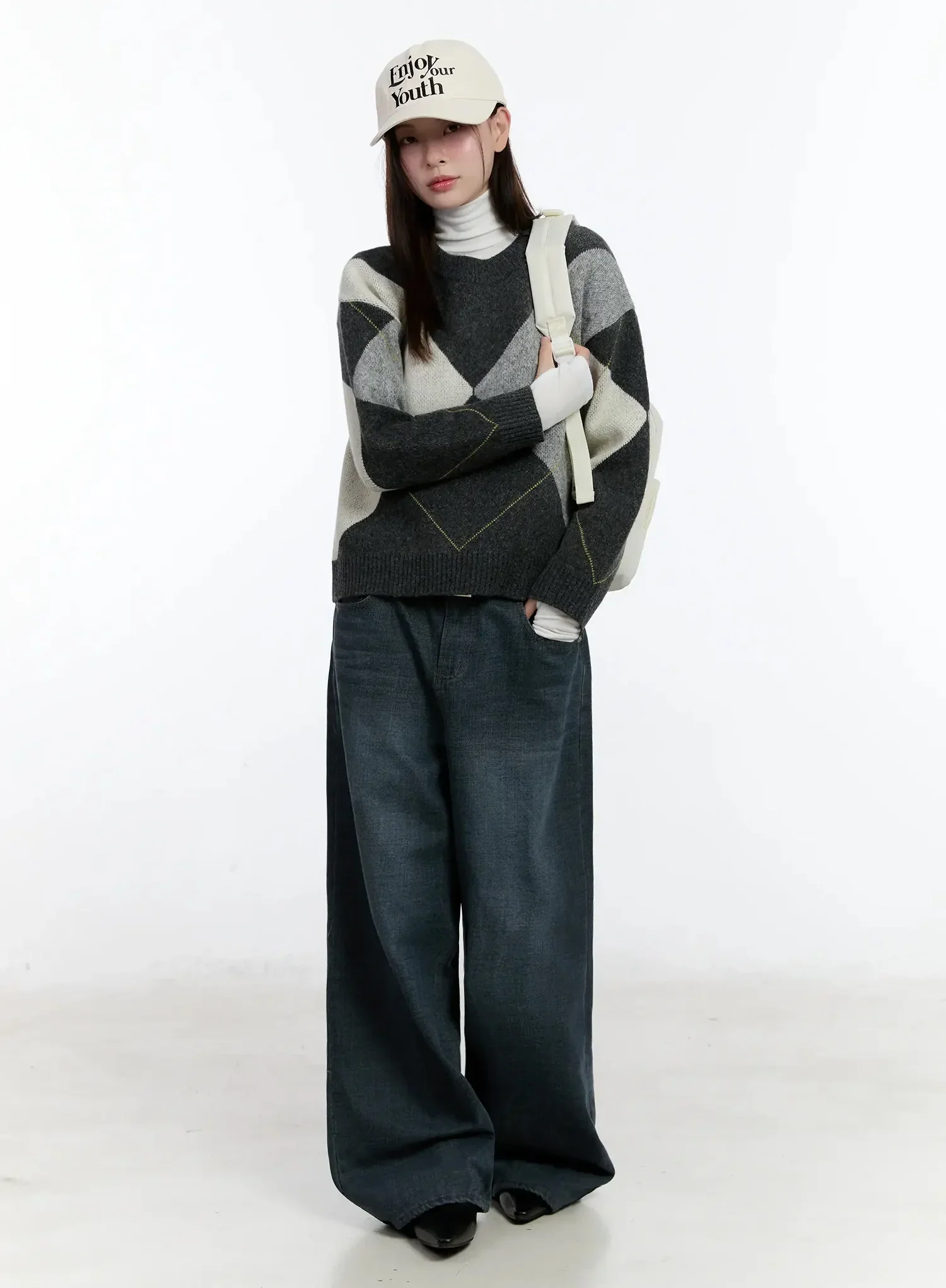 Elegant White Turtleneck Top ID526 - Image 13