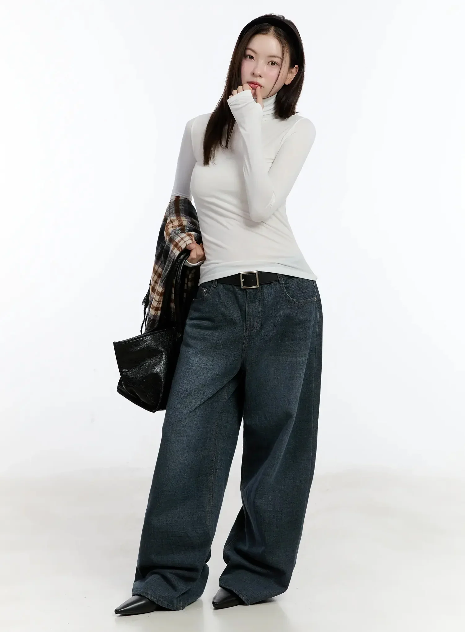 Elegant White Turtleneck Top ID526 - Image 3