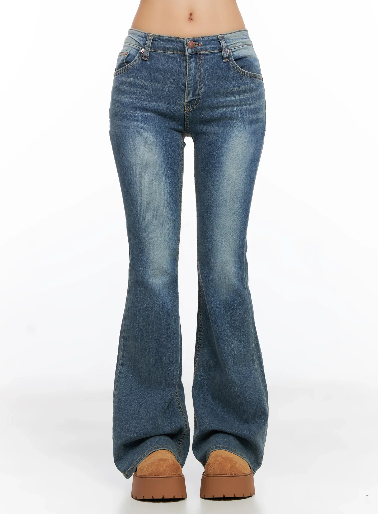 Emelia Back Pocket Flare Jeans CO514 - Image 10
