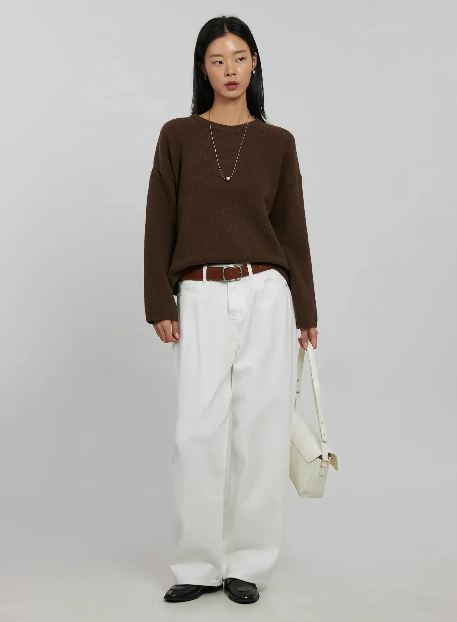 Essential Crewneck Sweater IJ509 - Image 10