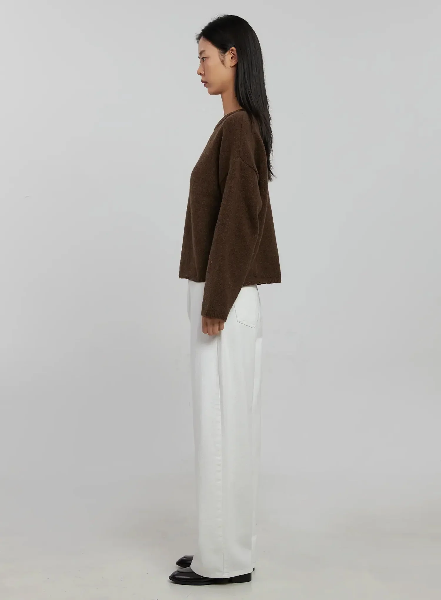 Essential Crewneck Sweater IJ509 - Image 7