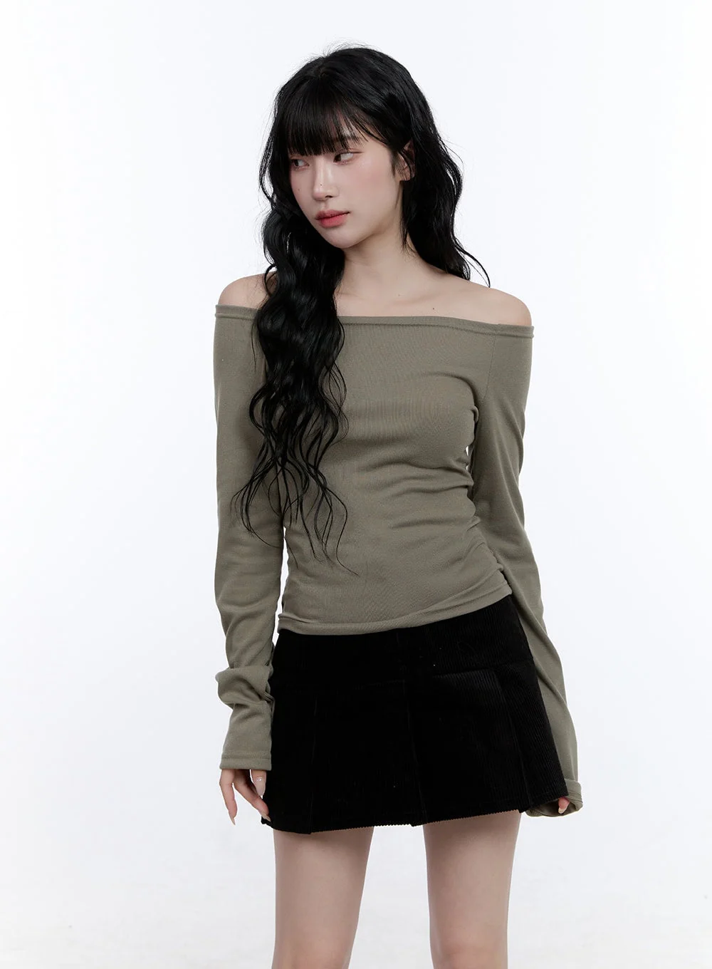 Essential Off-Shoulder Long Sleeve Top CD419 - Image 3