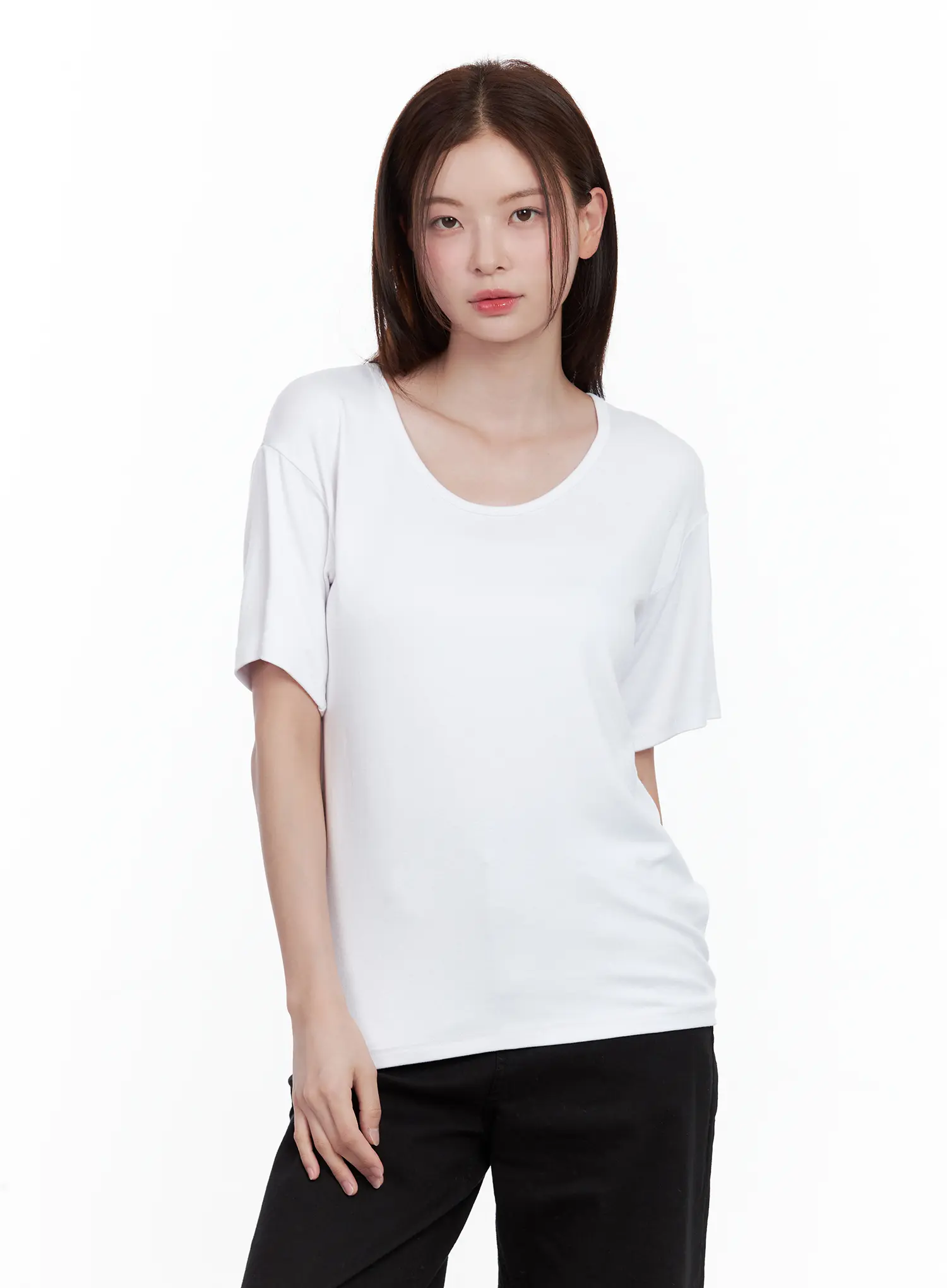 Essential Scoop-Neck Top CL502 - Image 8