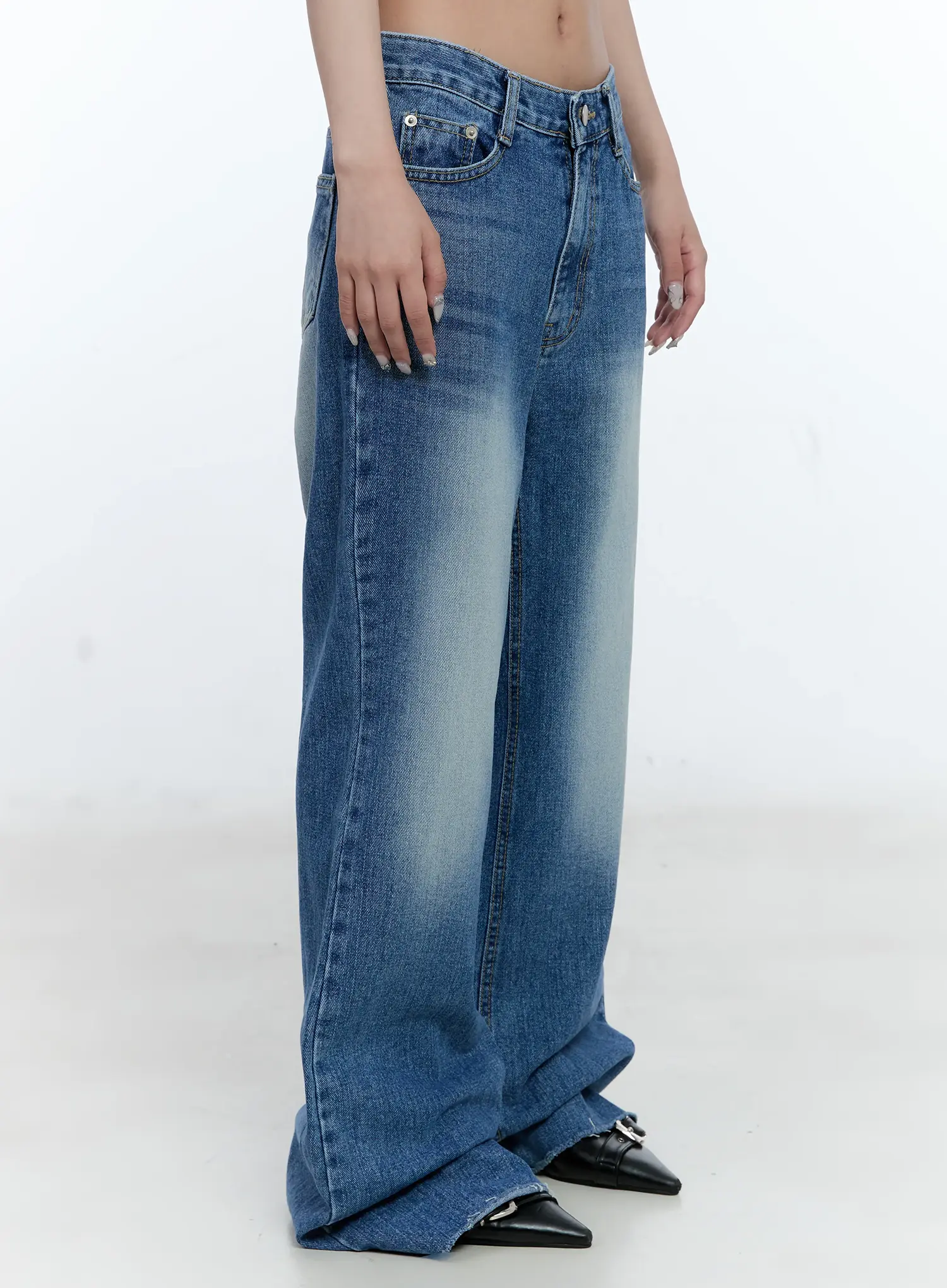 Eunbyul Wide-Leg Flare Denim Jeans CL530 - Image 10
