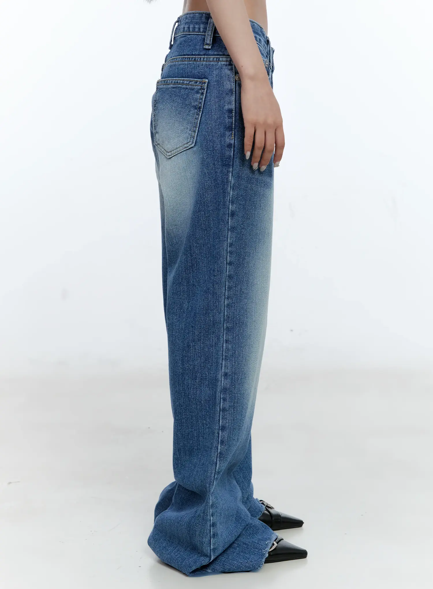Eunbyul Wide-Leg Flare Denim Jeans CL530 - Image 5