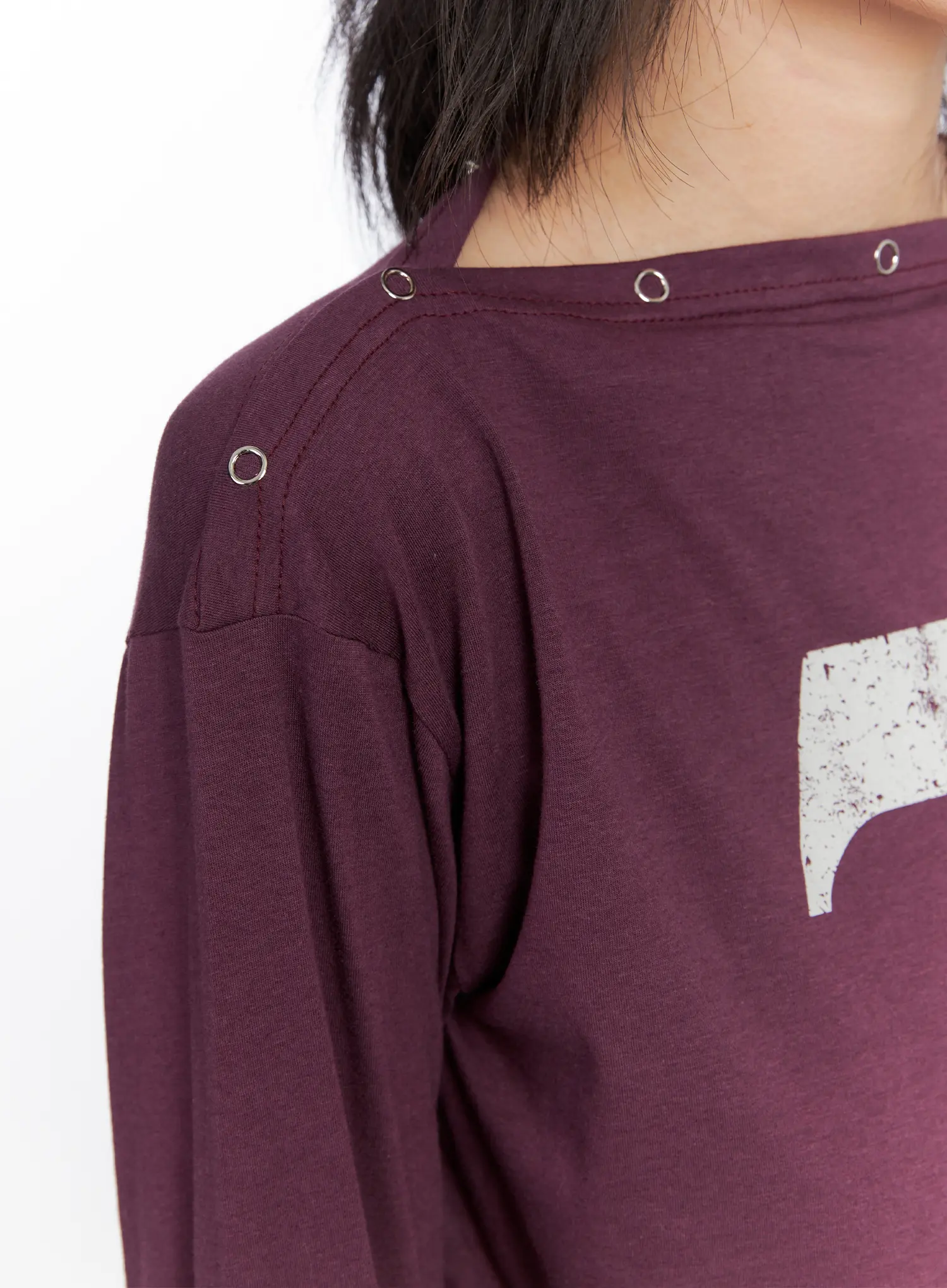 Eyelet Graphic Off-Shoulder Top CO507 - Image 5