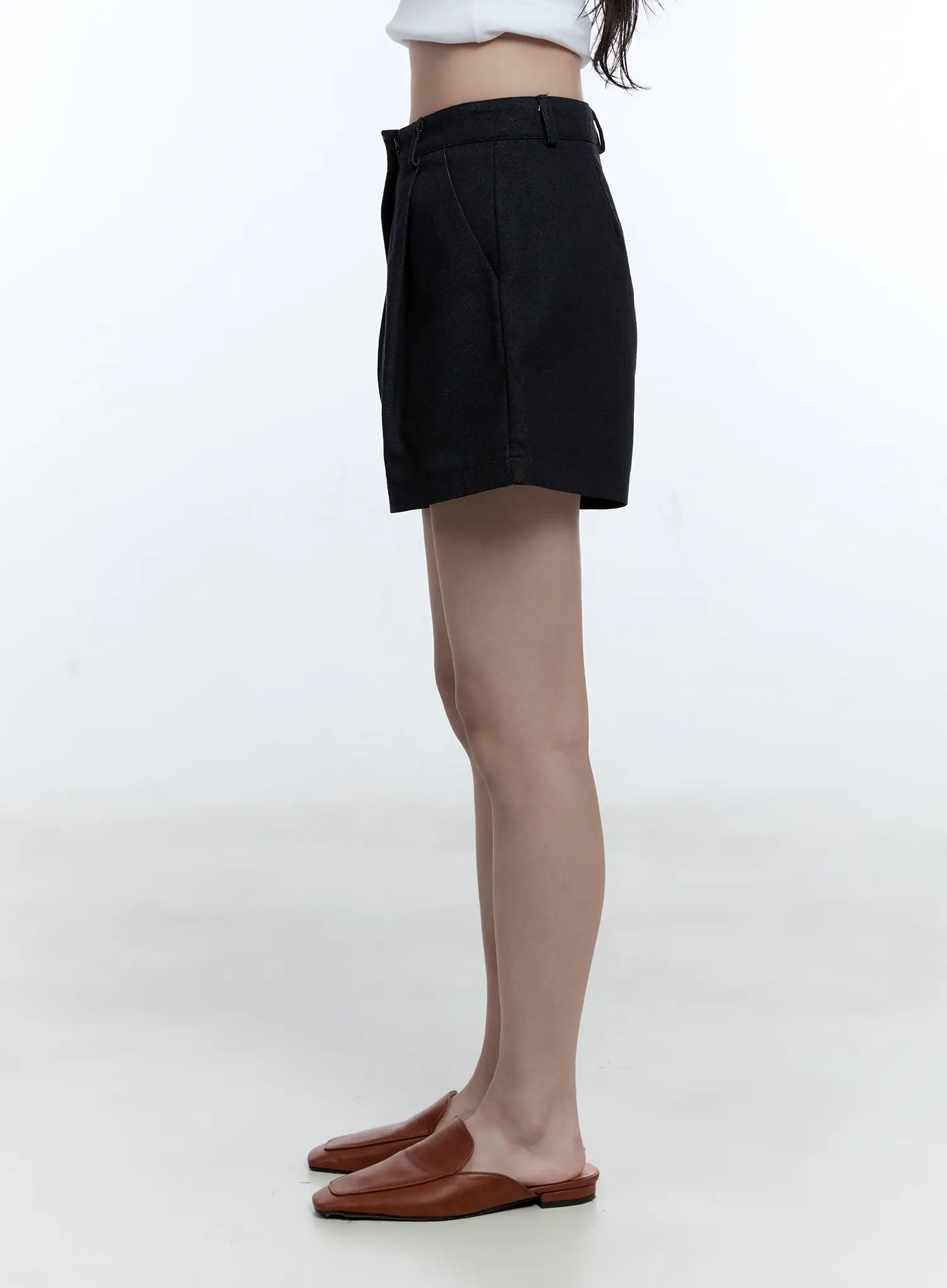 Fatima Wide-Fit Denim Shorts CG513 - Image 5