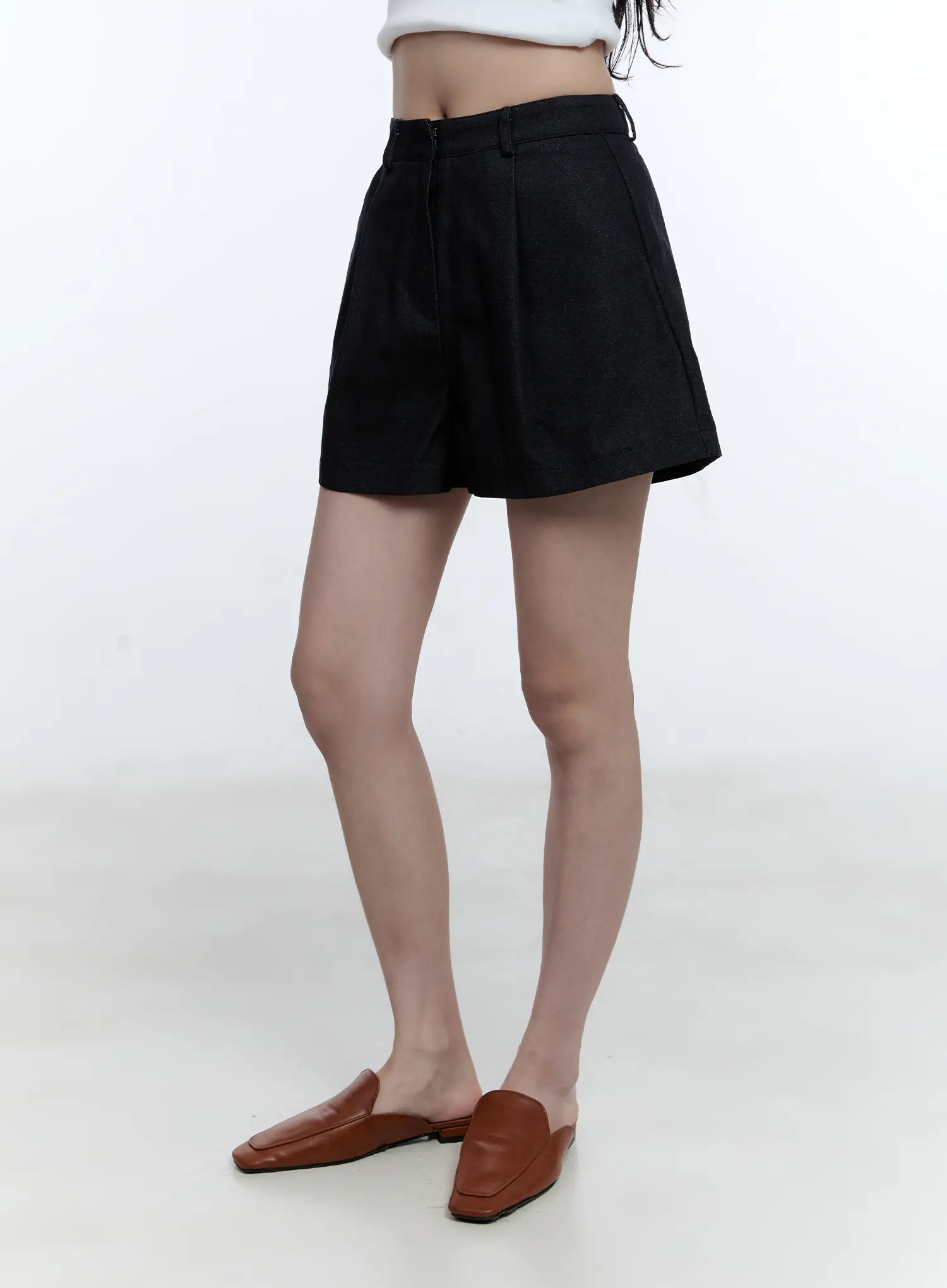 Fatima Wide-Fit Denim Shorts CG513 - Image 7