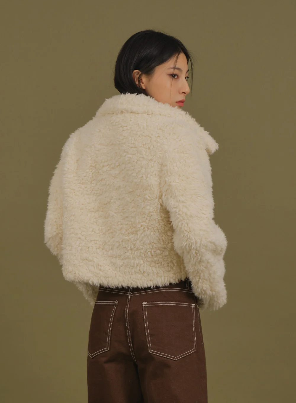 Faux Fur Cropped Jacket J6 - Image 6