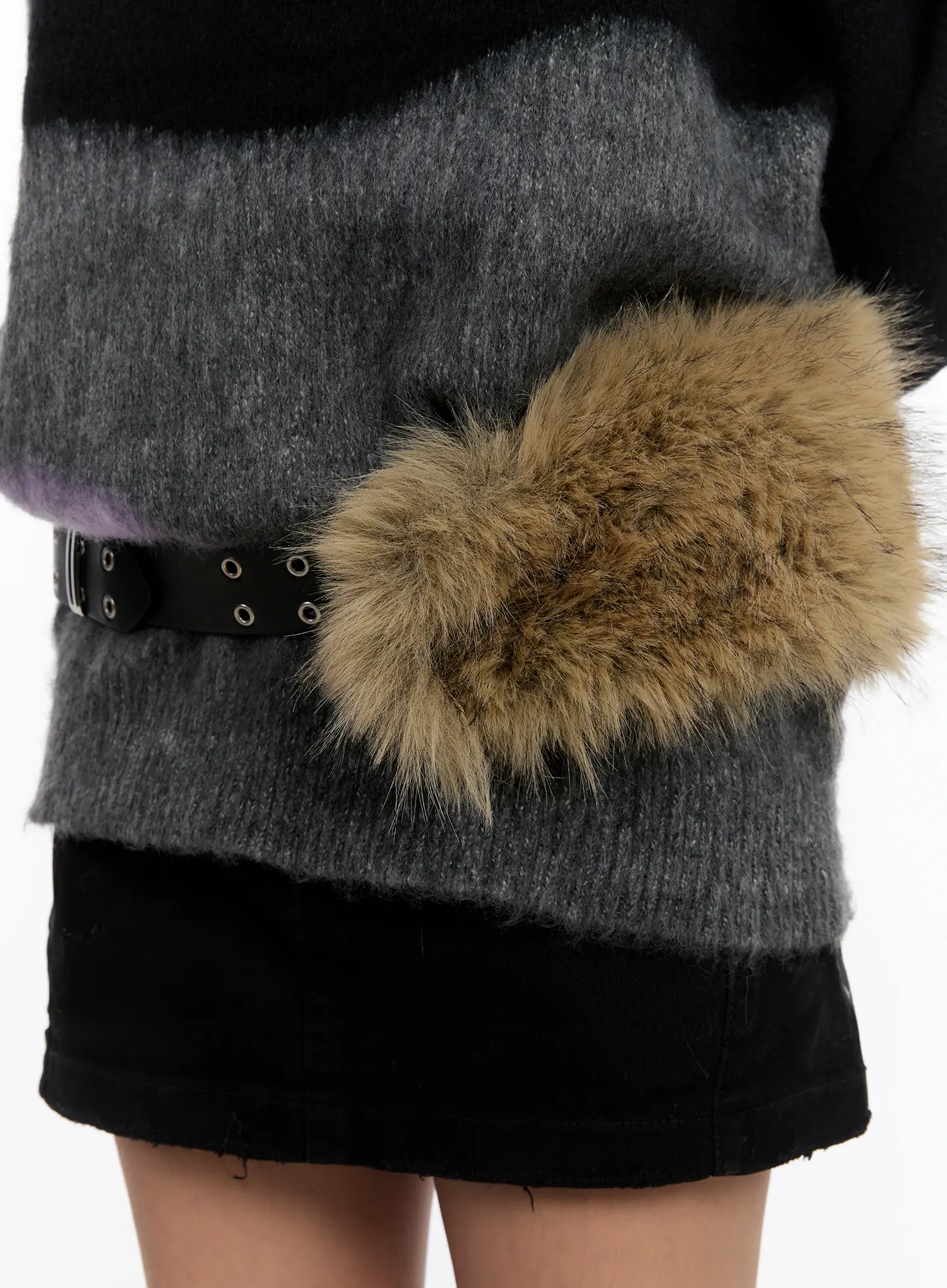 Faux Fur Eyelet Belt CN527 - Image 2