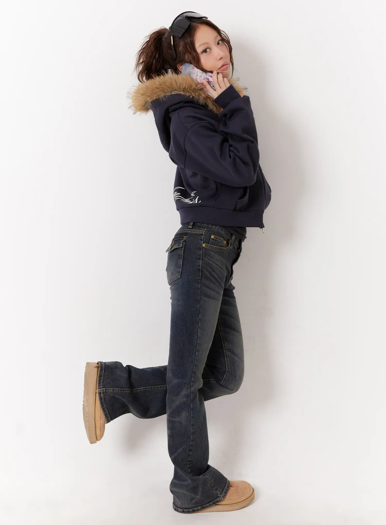 Faux Fur Graphic Fleece Zip-Up Hoodie CD515 - Image 3