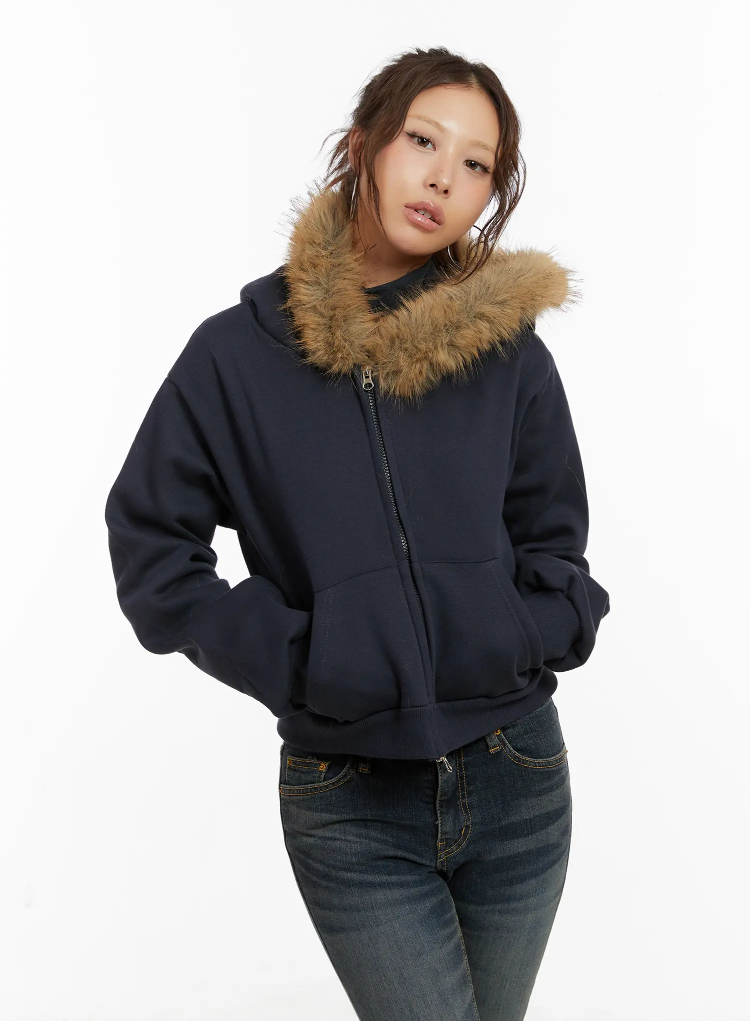 Faux Fur Graphic Fleece Zip-Up Hoodie CD515 - Image 4