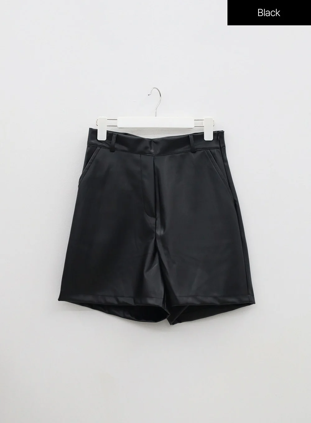 Faux Leather Bermuda Shorts OM303 - Image 17