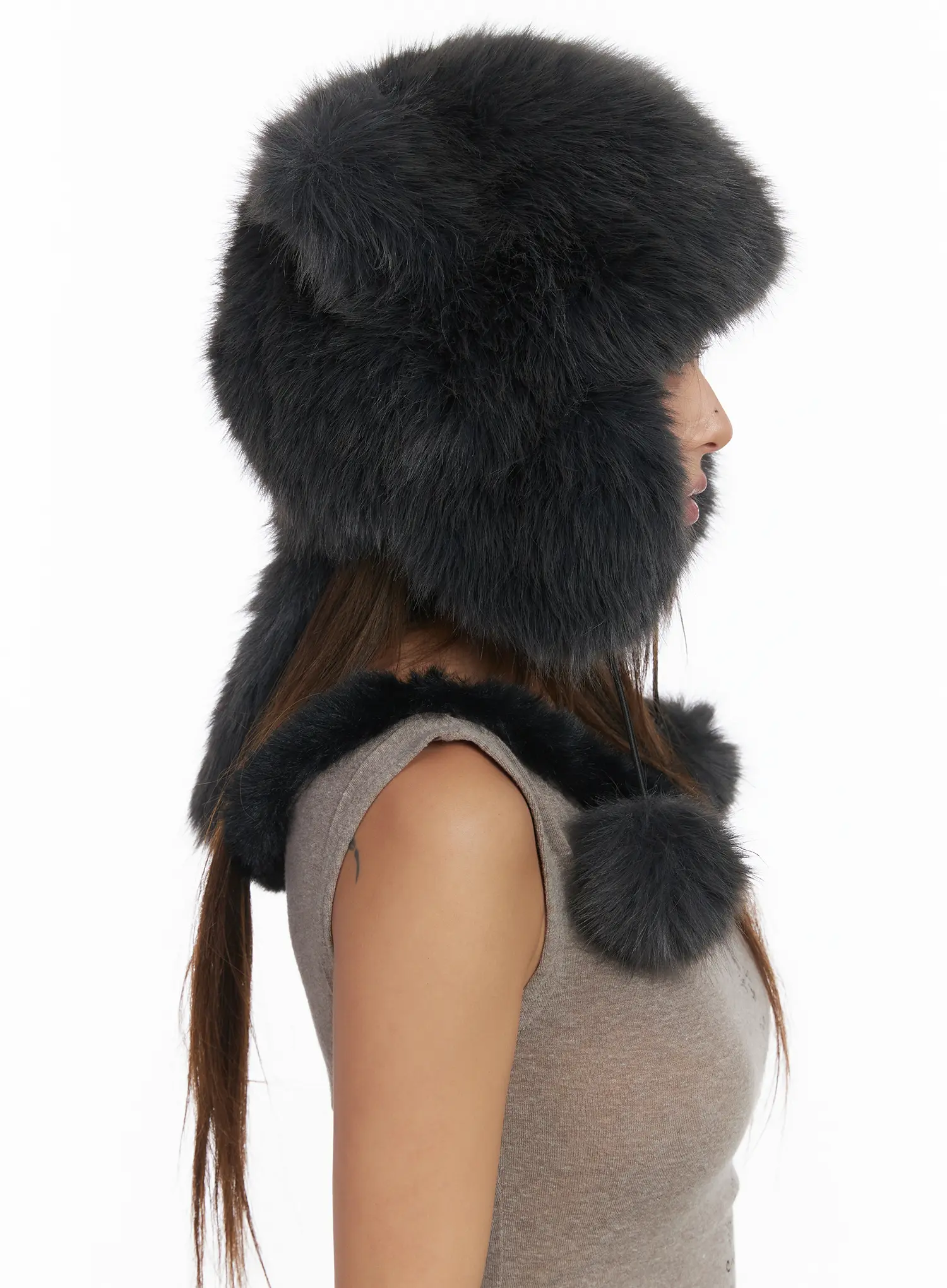 Fax Fur Winter Beanie CJ513 - Image 5