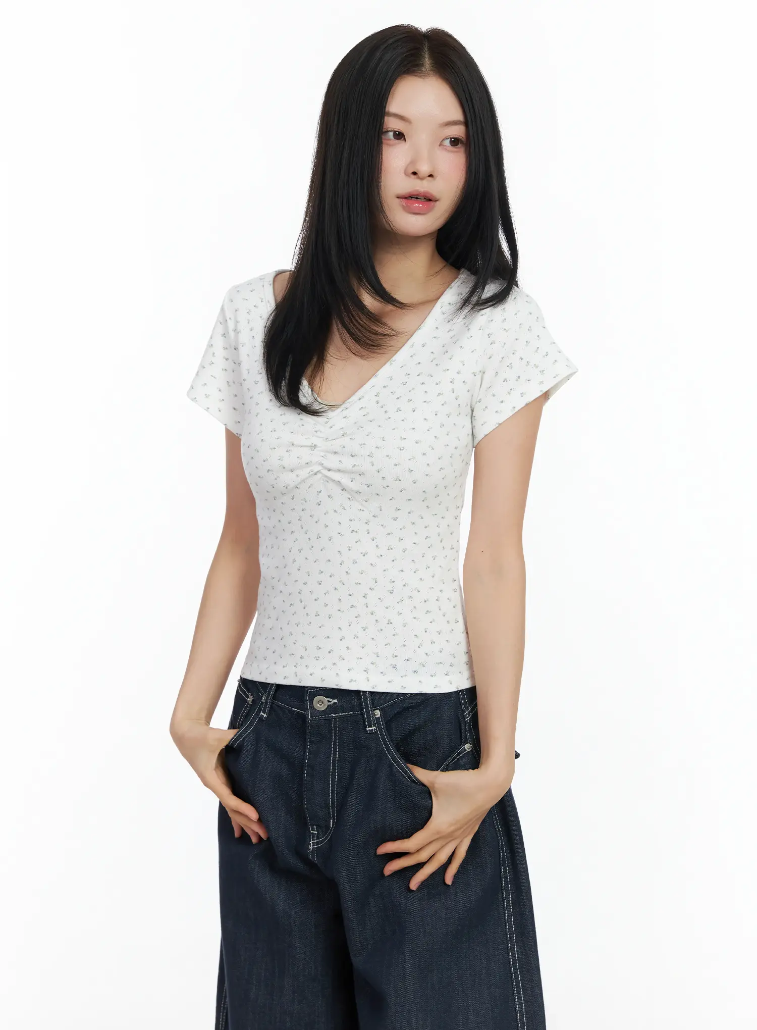 Floral Print V-Neck Tee IM524 - Image 7