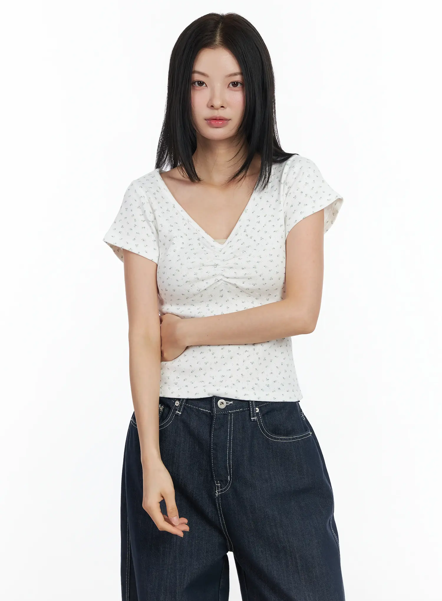 Floral Print V-Neck Tee IM524 - Image 9