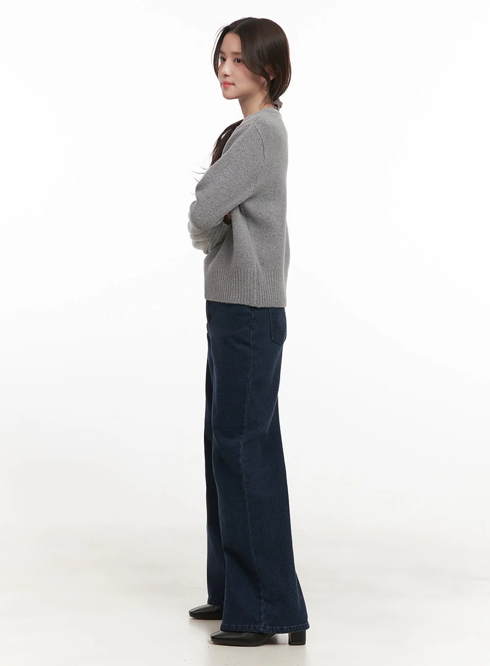 Flower Graphic Knitted Sweater CJ515 - Image 5