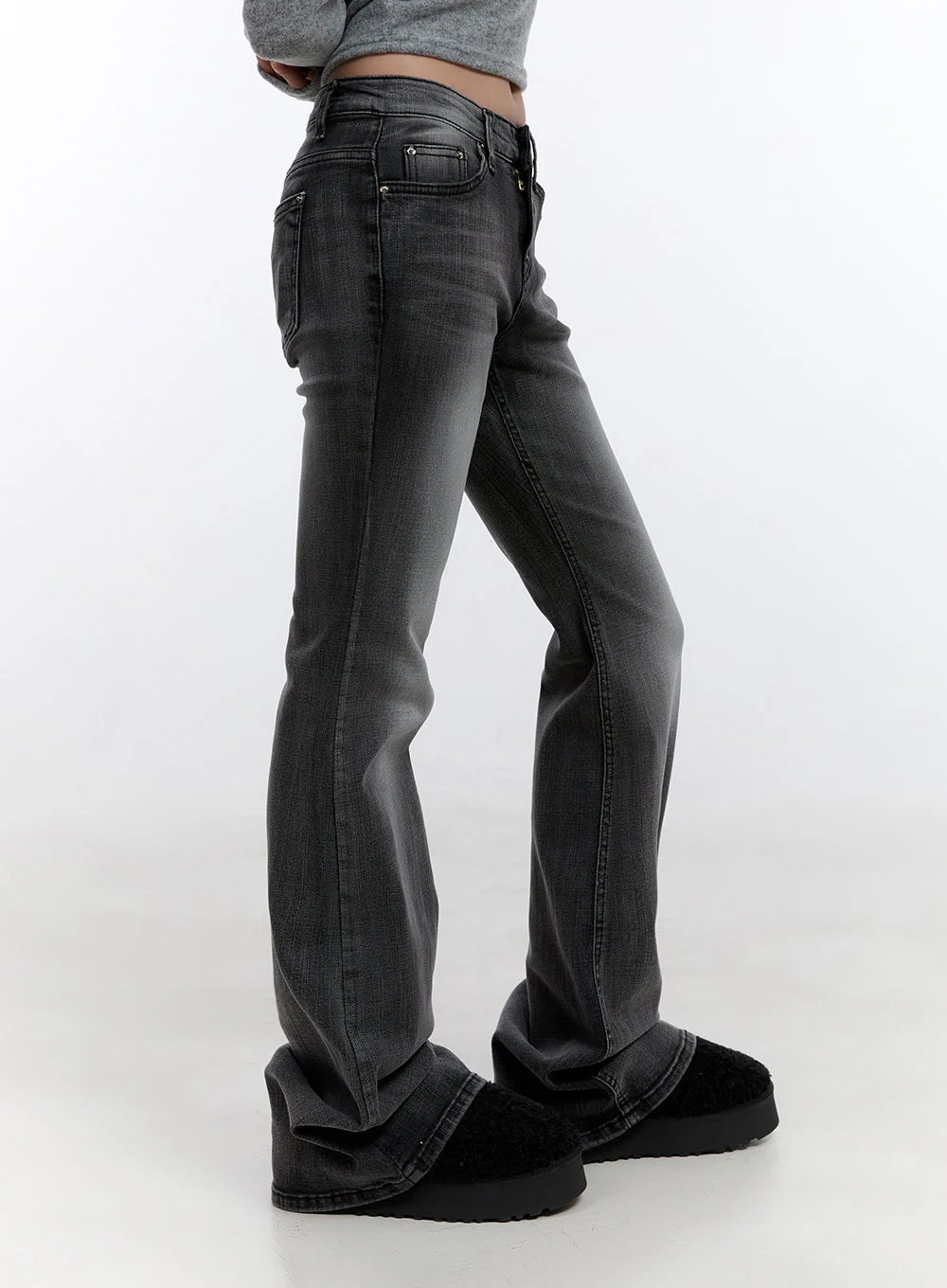 Gianna Faded Flared Jeans CO422 - Image 3