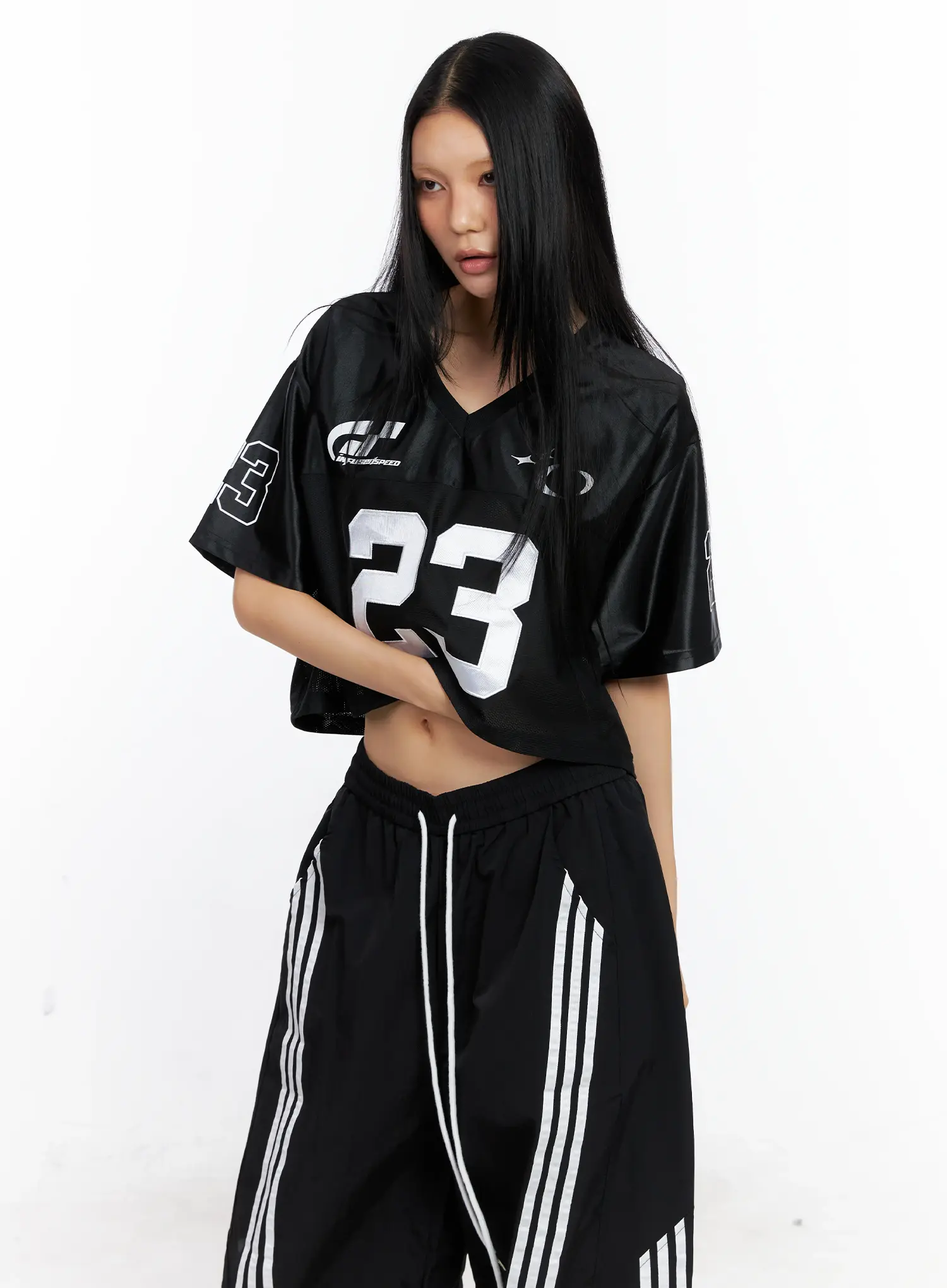 Glossy V-Neck Cropped Jersey CL529 - Image 13