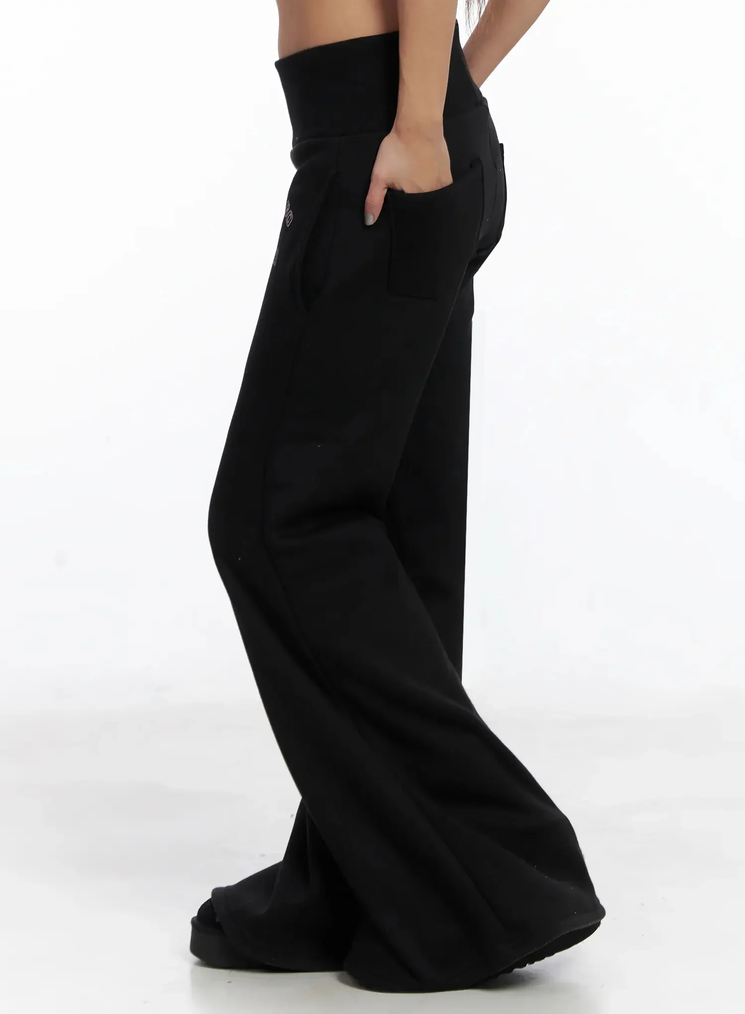 Graphic Bootcut Pants IN528 - Image 10